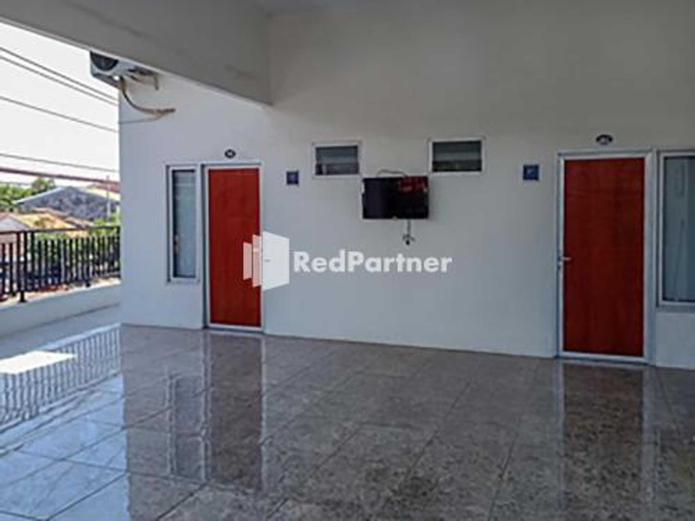 Gift card for Hotel Trikatu Kendal Near Taman Kota Weleri Mitra Reddoorz Gift card for Hotel Trikatu Kendal Near Taman Kota Weleri Mitra Reddoorz