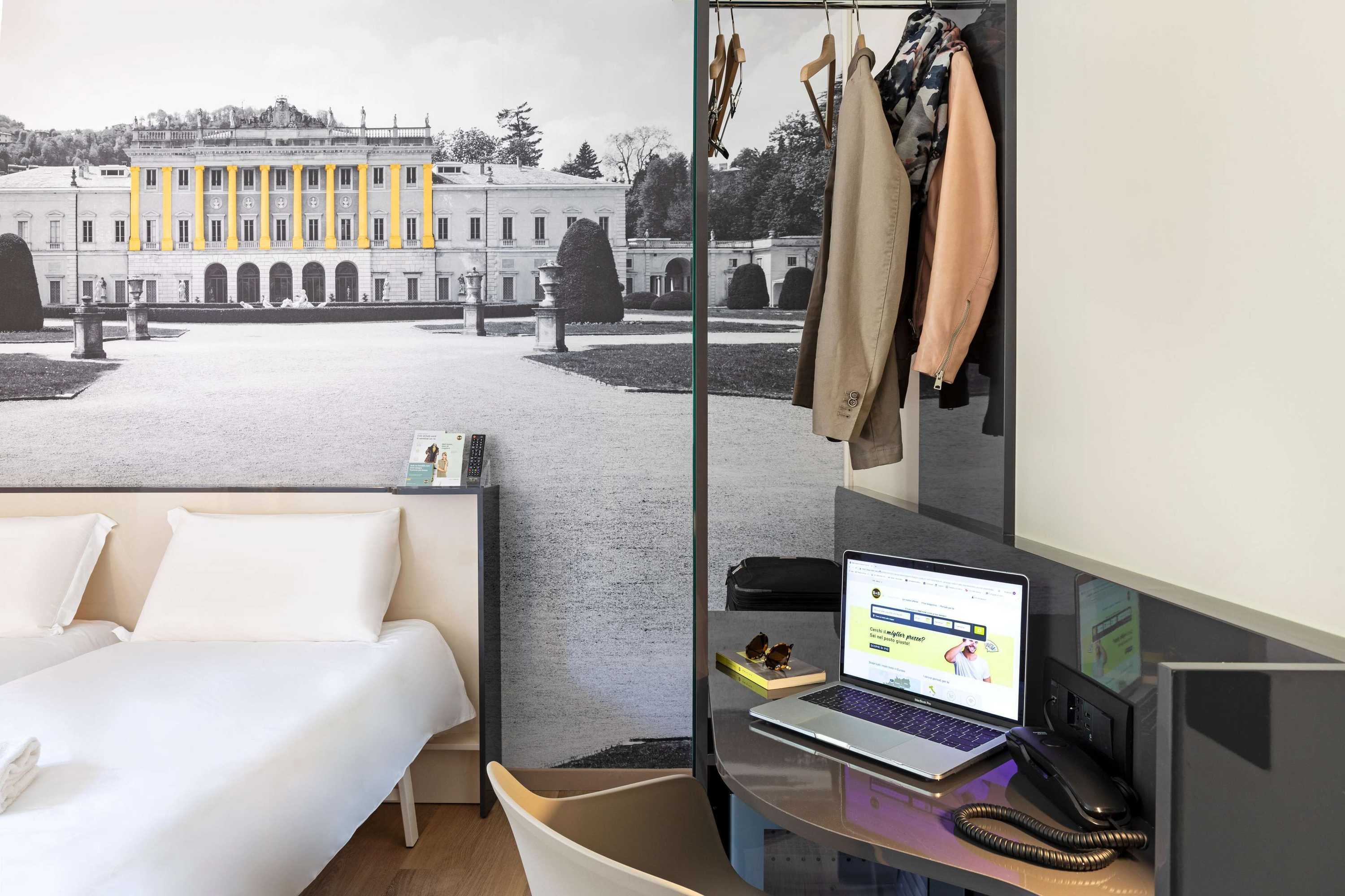 Gift card for B&b Hotel Como City Center Gift card for B&b Hotel Como City Center