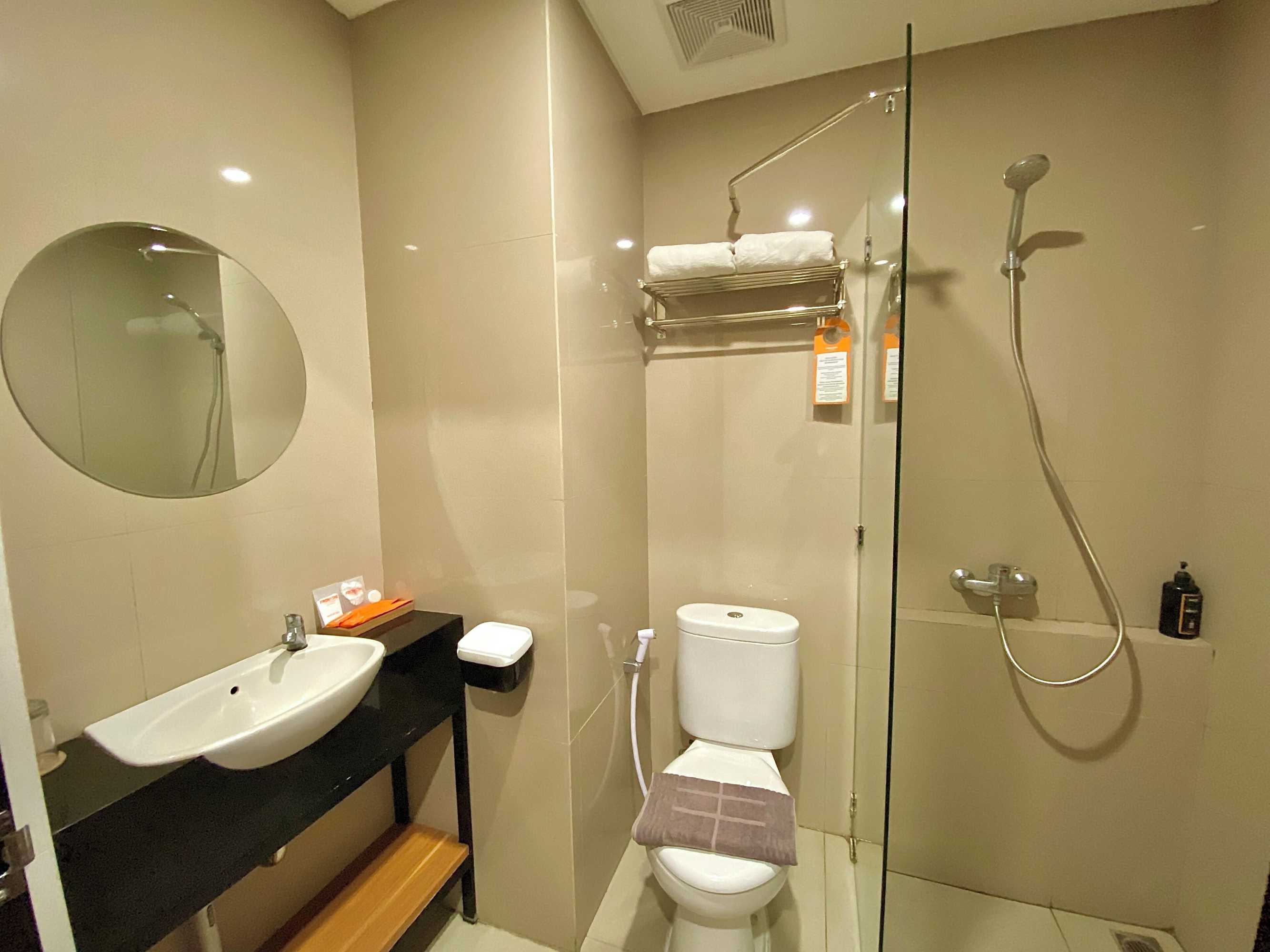 Gift card for Front One Hotel Gombong Gift card for Front One Hotel Gombong