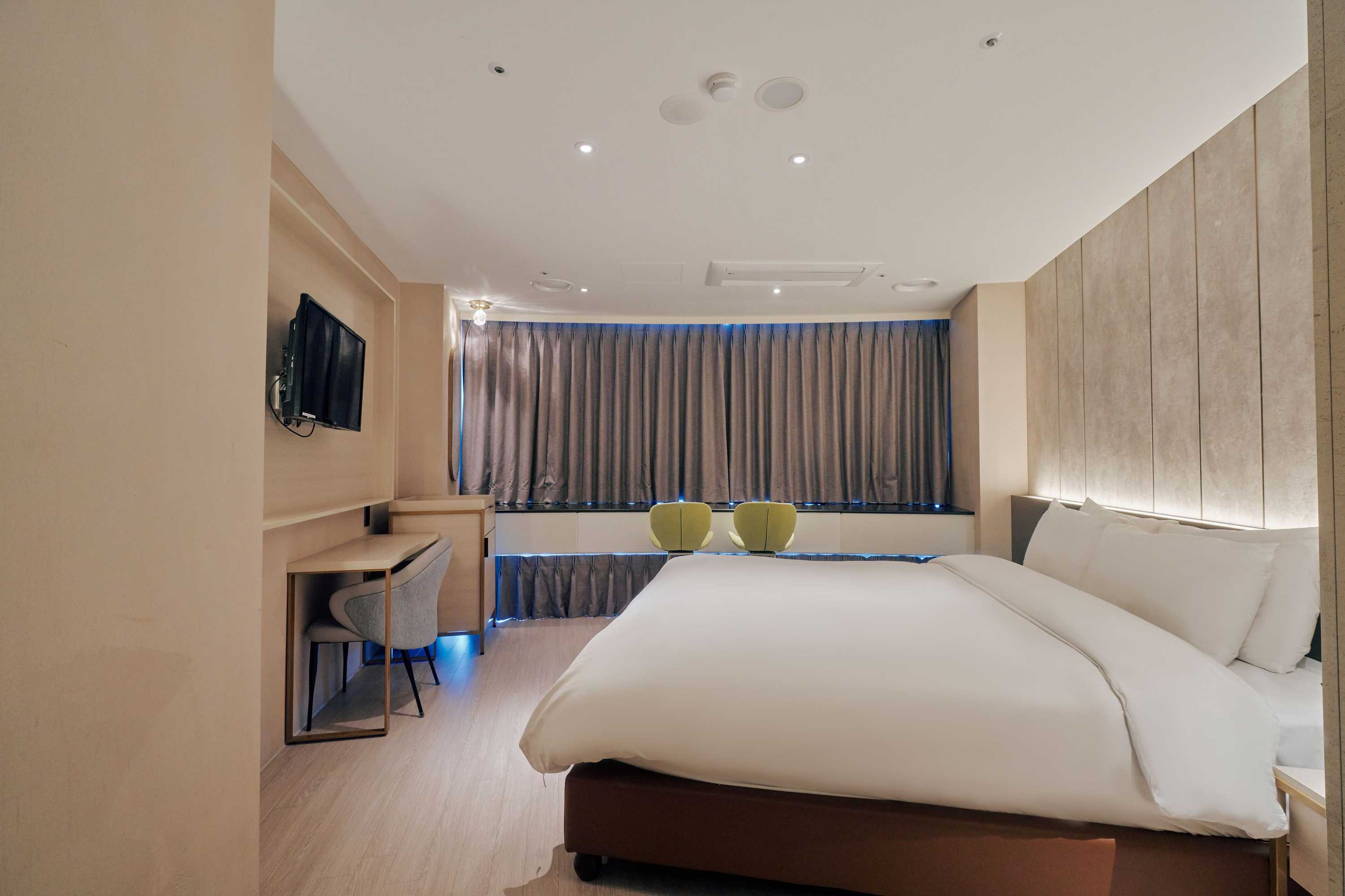 Gift card for Hotel Aqua Palace