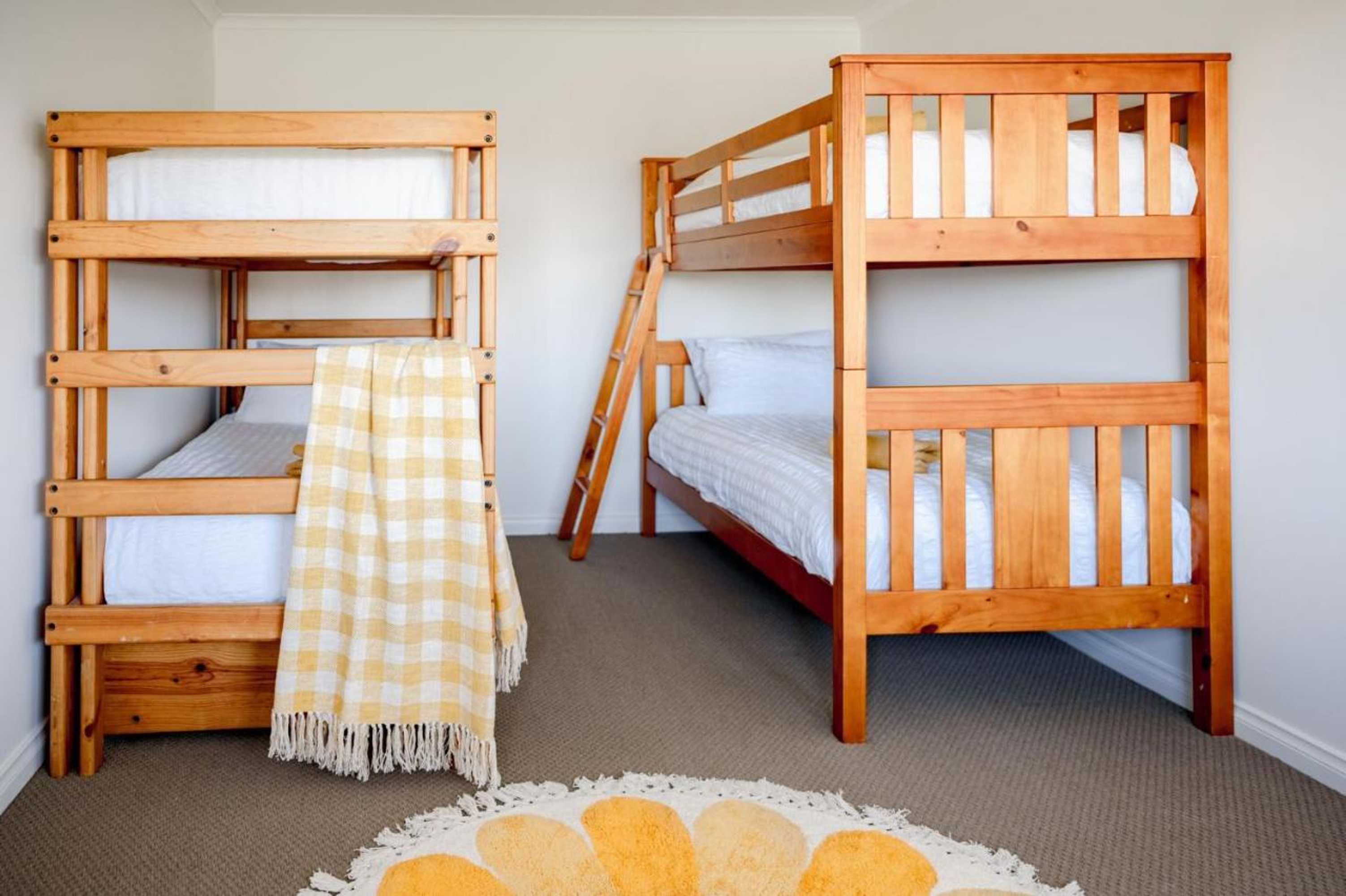 Gift card for Loch Retreat 550m To Town