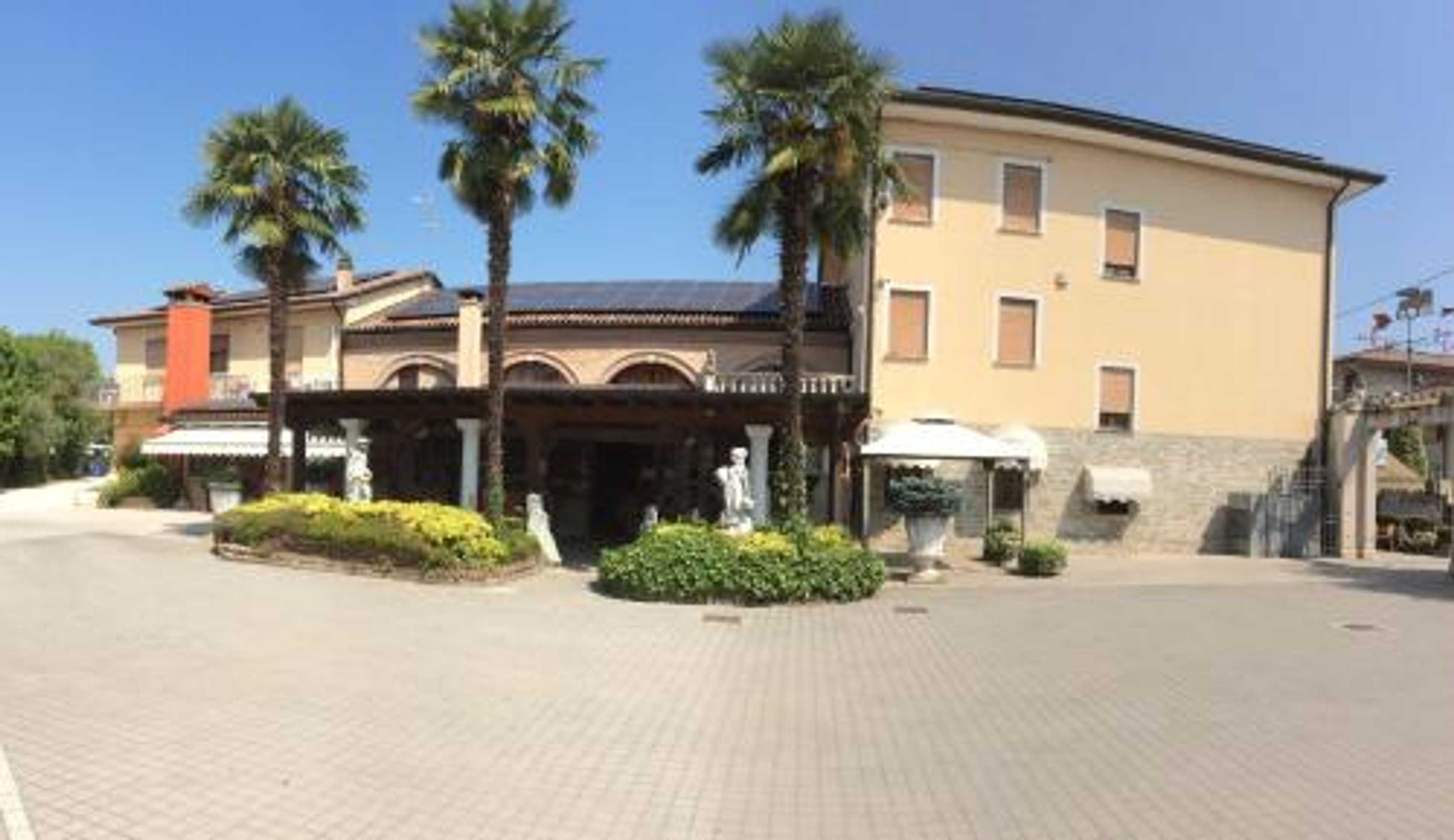 Gift card for Hotel Ristorante Pizzeria Al Leone Gift card for Hotel Ristorante Pizzeria Al Leone