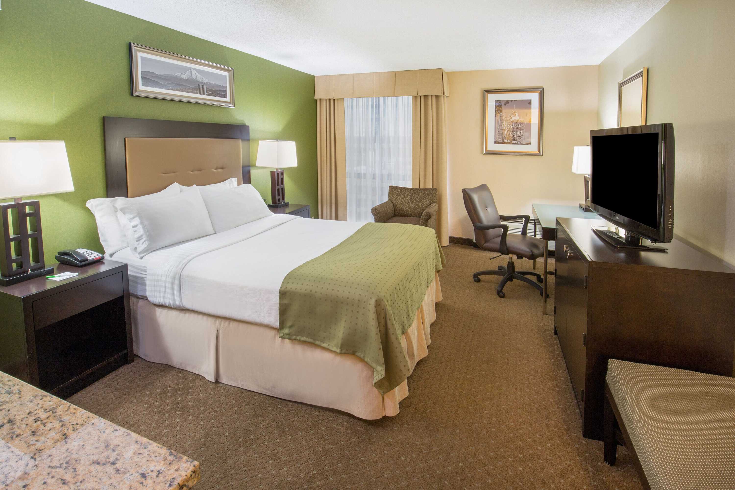 Gift card for Holiday Inn Airport - Portland by Ihg Gift card for Holiday Inn Airport - Portland by Ihg