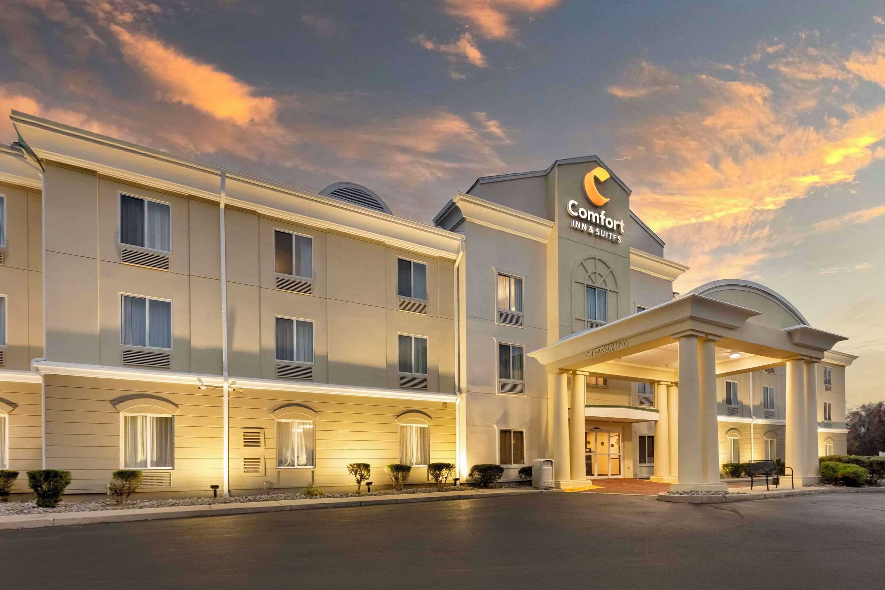 Gift card for Comfort Inn And Suites Gift card for Comfort Inn And Suites