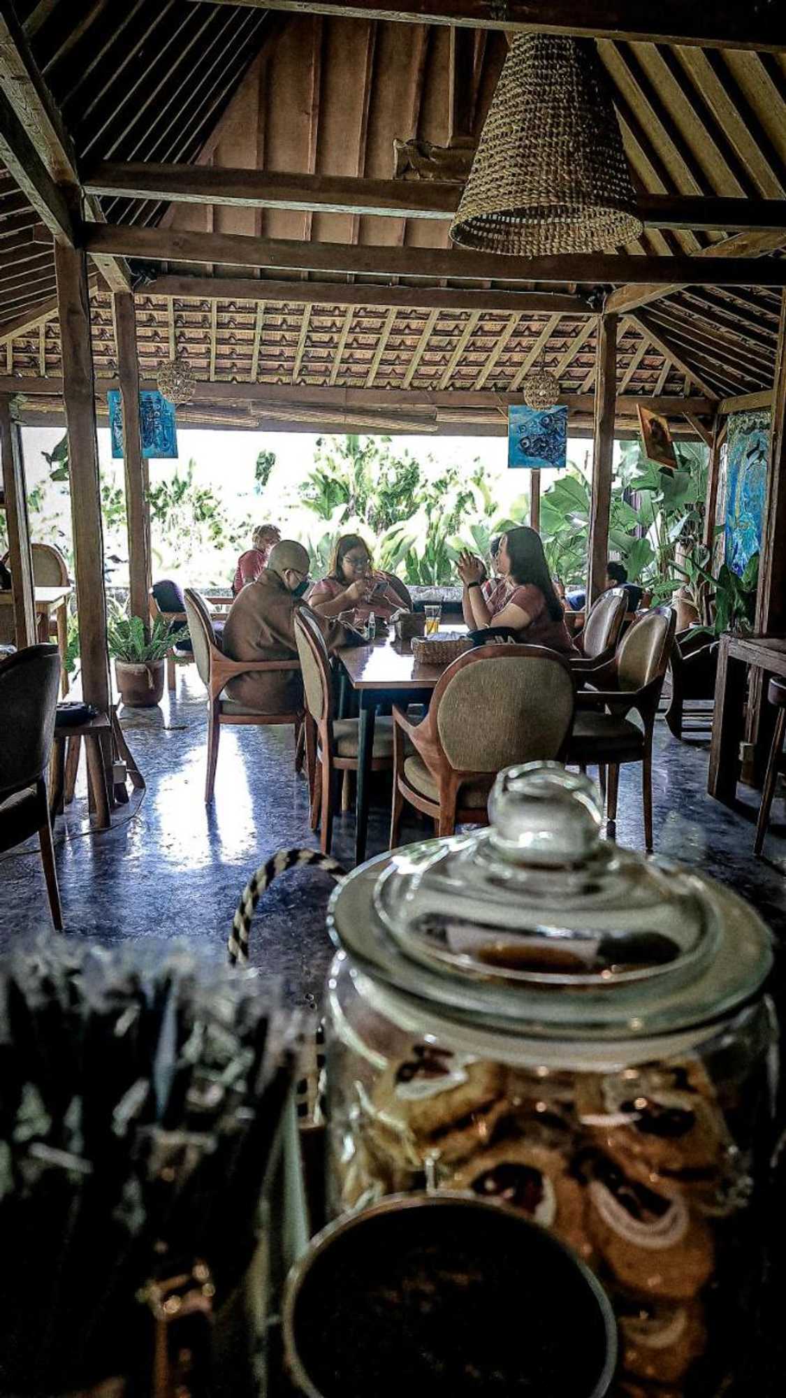 Gift card for Villa Kayu Yogyakarta Gift card for Villa Kayu Yogyakarta