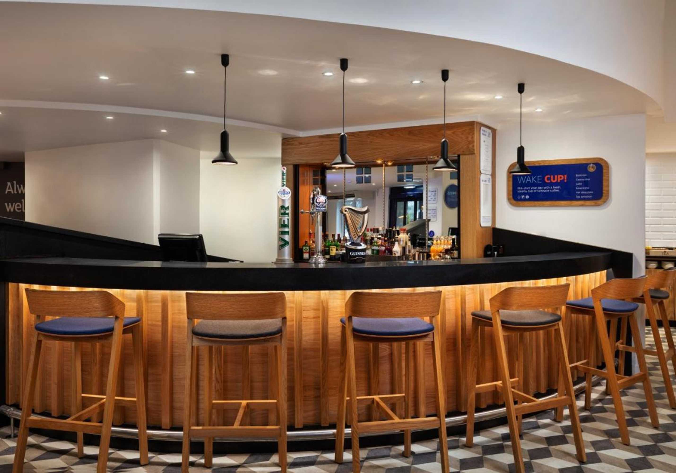 Gift card for Holiday Inn Express Strathclyde Park M74 Jct 5 by Ihg