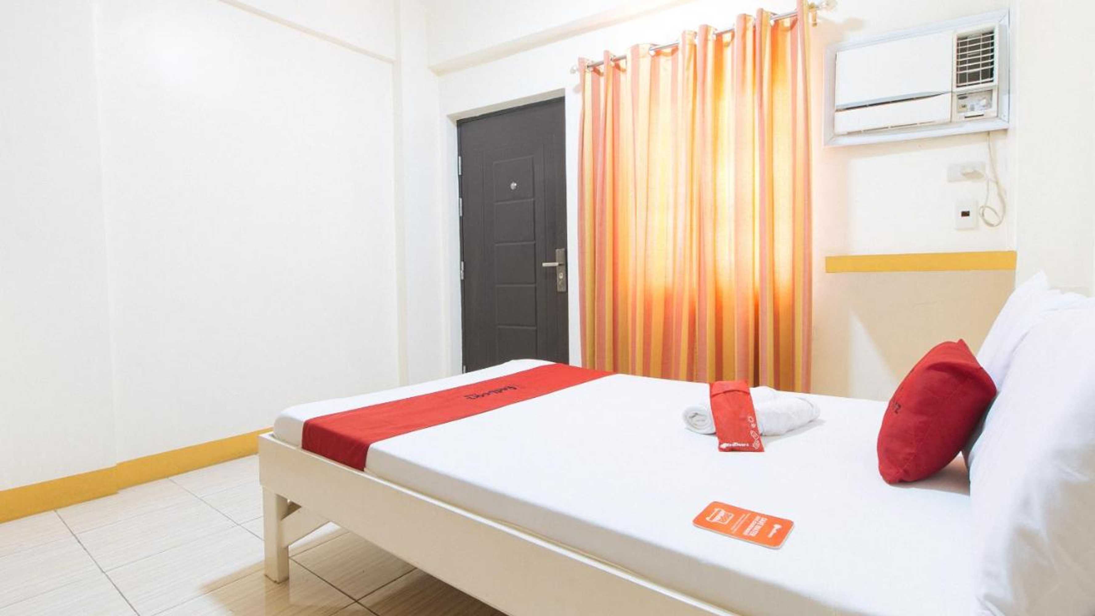 Gift card for Reddoorz @ Golden Skye Hotel Guagua