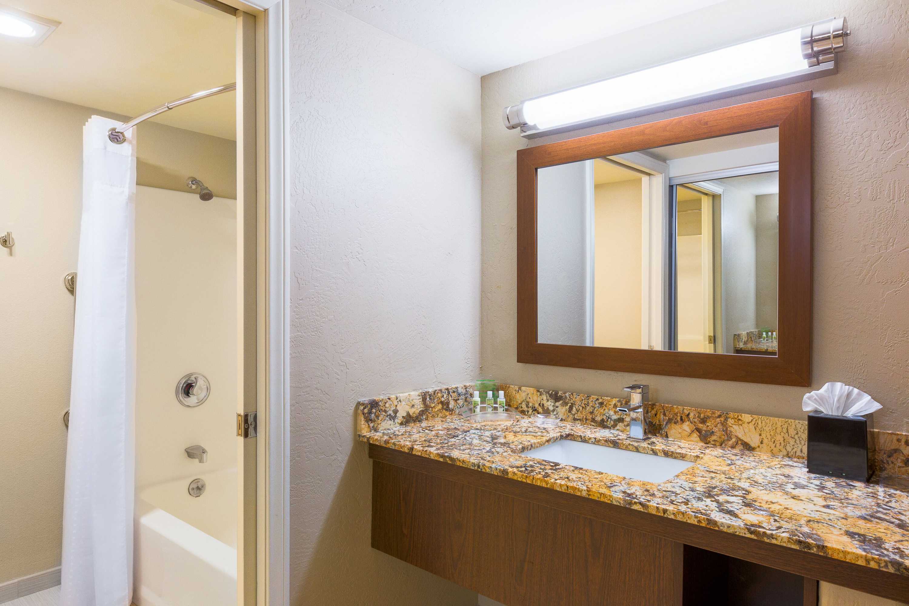 Gift card for Holiday Inn Resort The Lodge At Big Bear Lake by Ihg Gift card for Holiday Inn Resort The Lodge At Big Bear Lake by Ihg