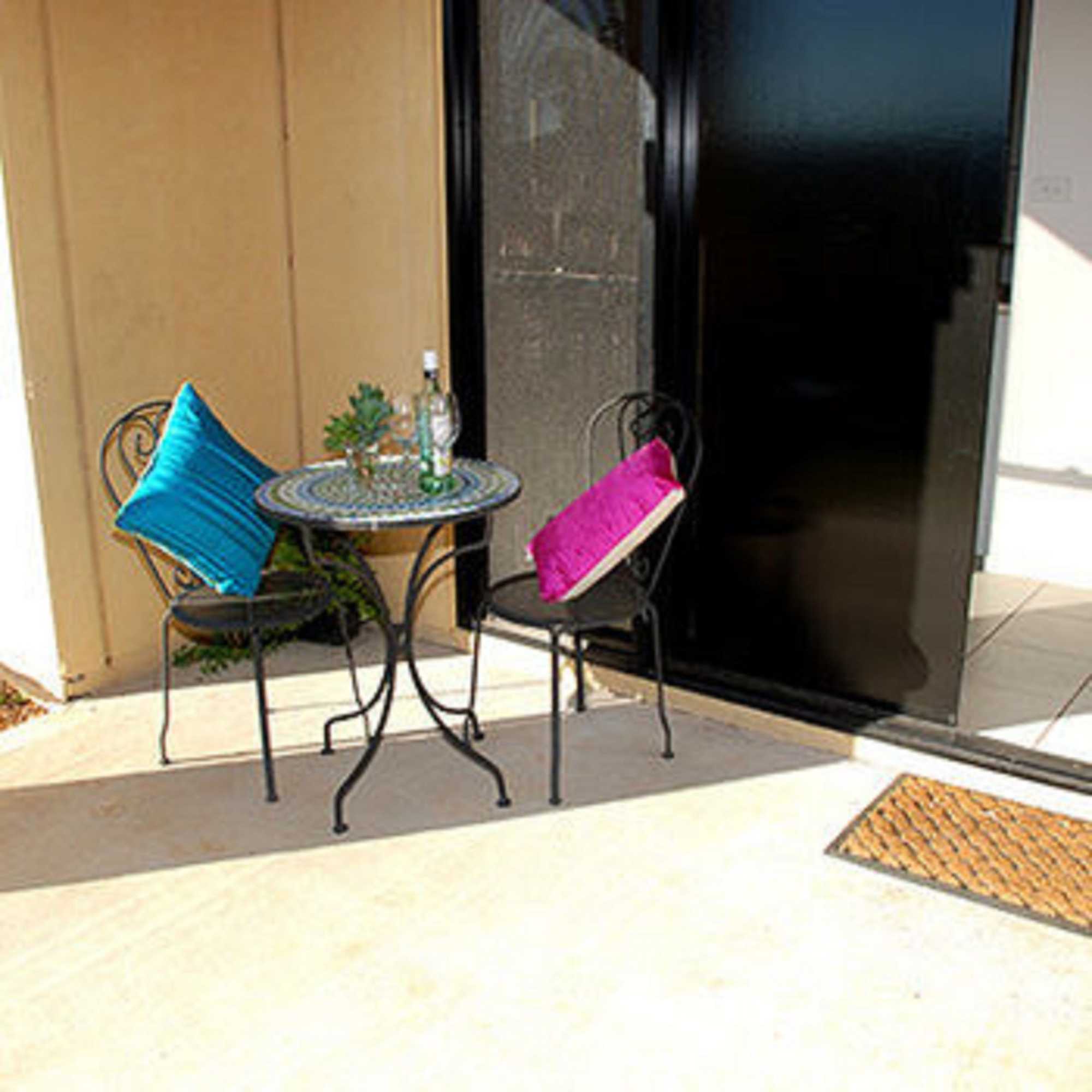 Gift card for Amberoo Apartments Tamworth Gift card for Amberoo Apartments Tamworth