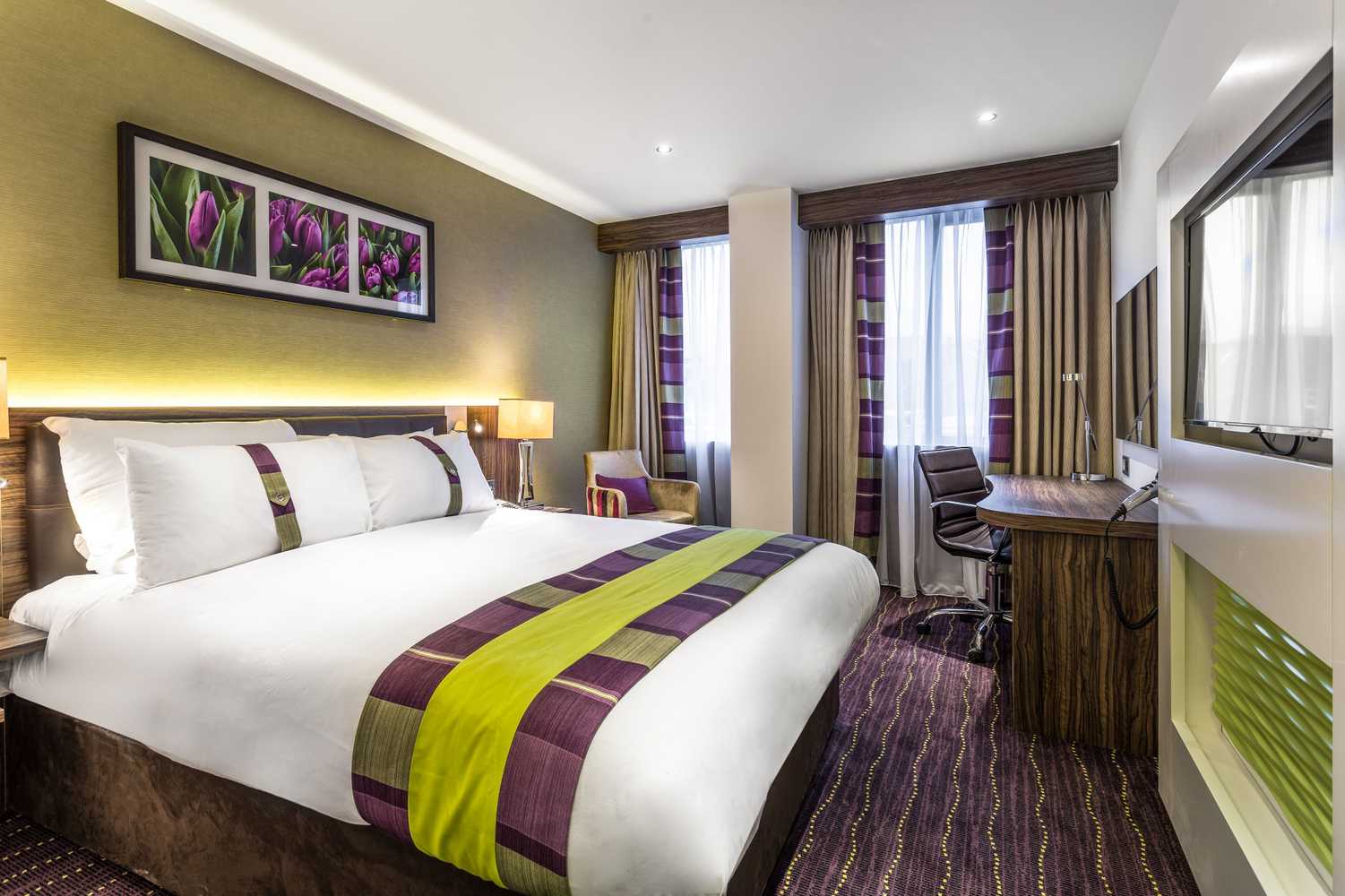 Gift card for Holiday Inn London - Watford Junction by Ihg Gift card for Holiday Inn London - Watford Junction by Ihg