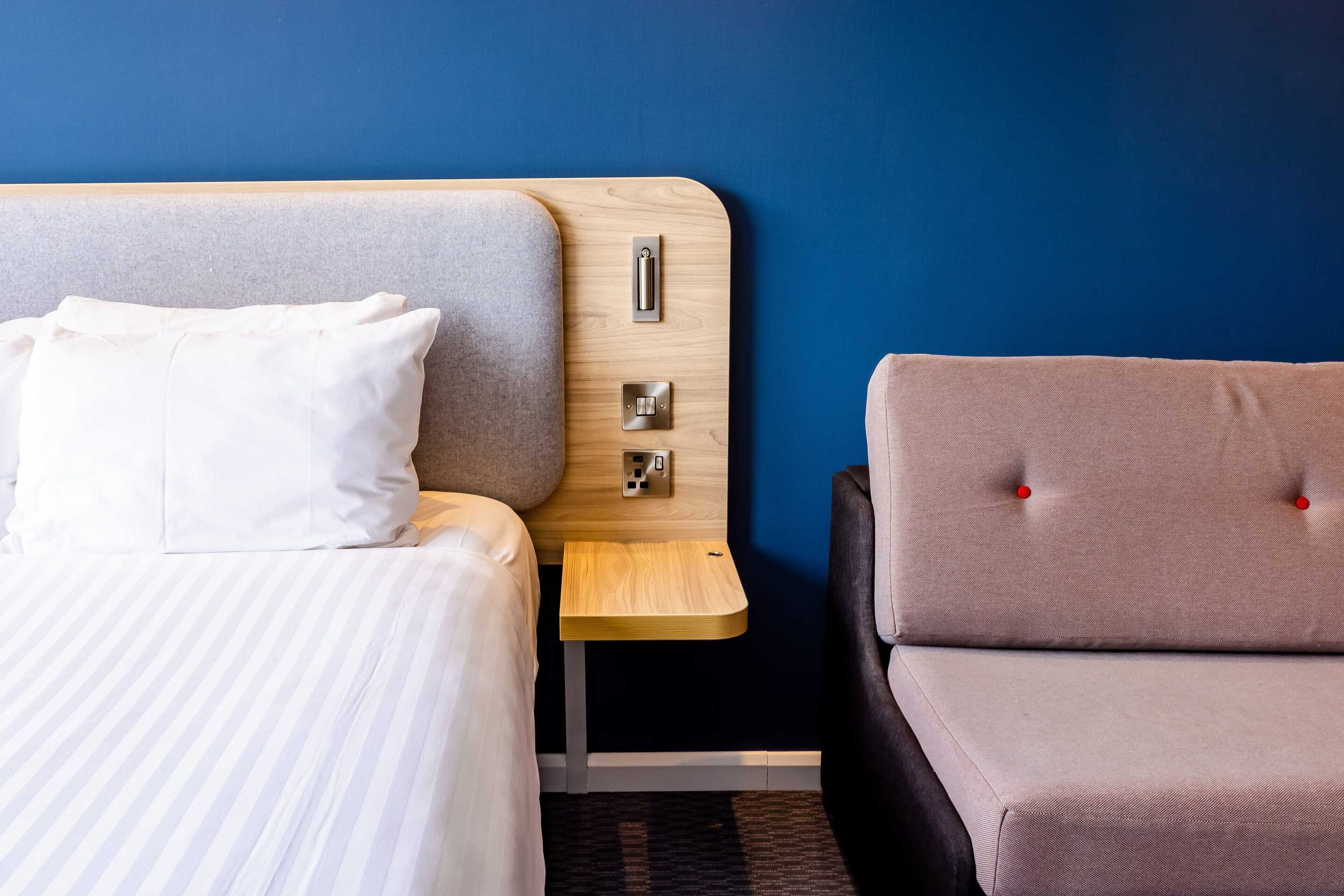 Gift card for Holiday Inn Express Norwich by Ihg Gift card for Holiday Inn Express Norwich by Ihg