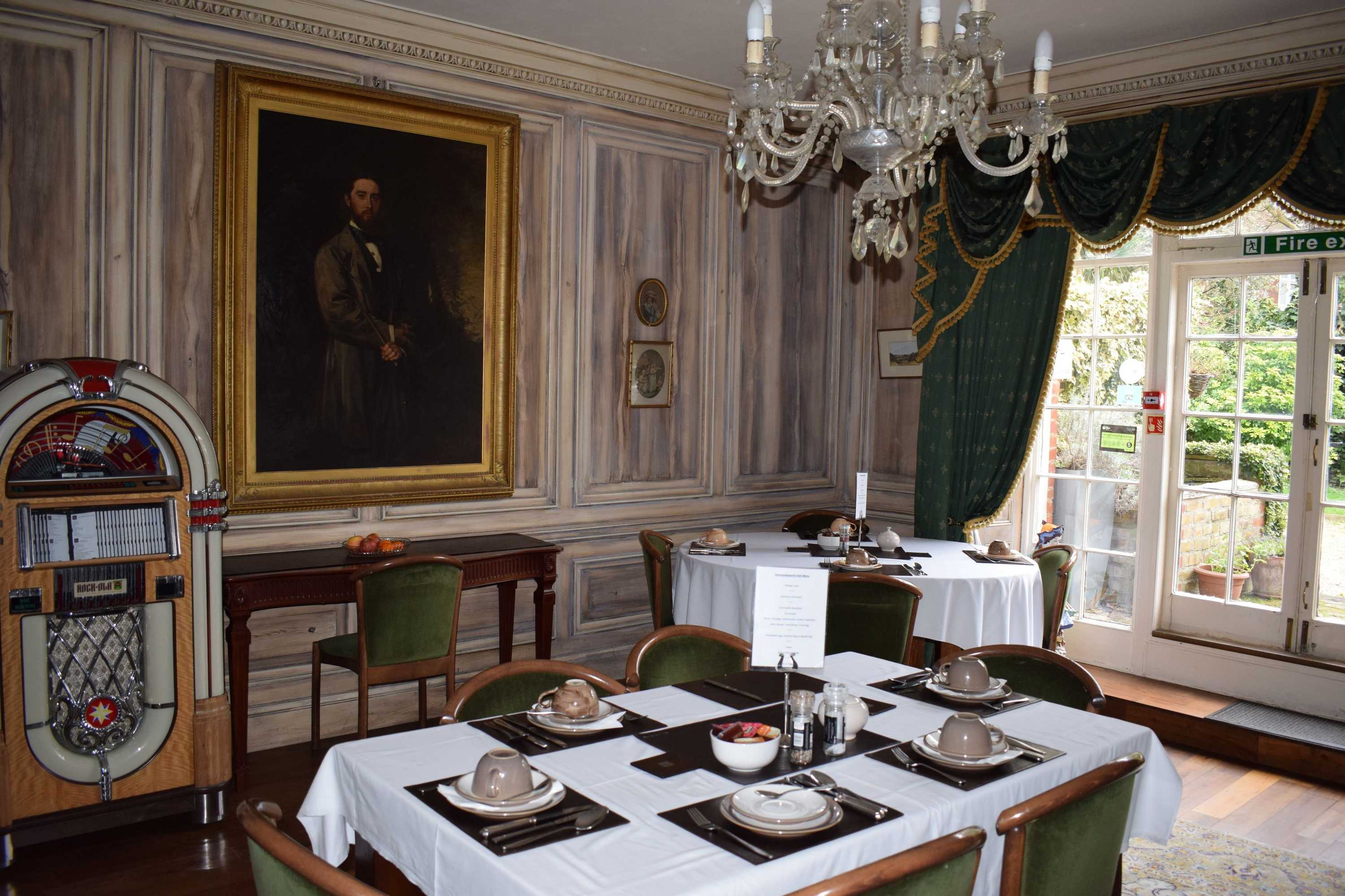 Gift card for Harmondsworth Hall Guest House Heathrow Gift card for Harmondsworth Hall Guest House Heathrow