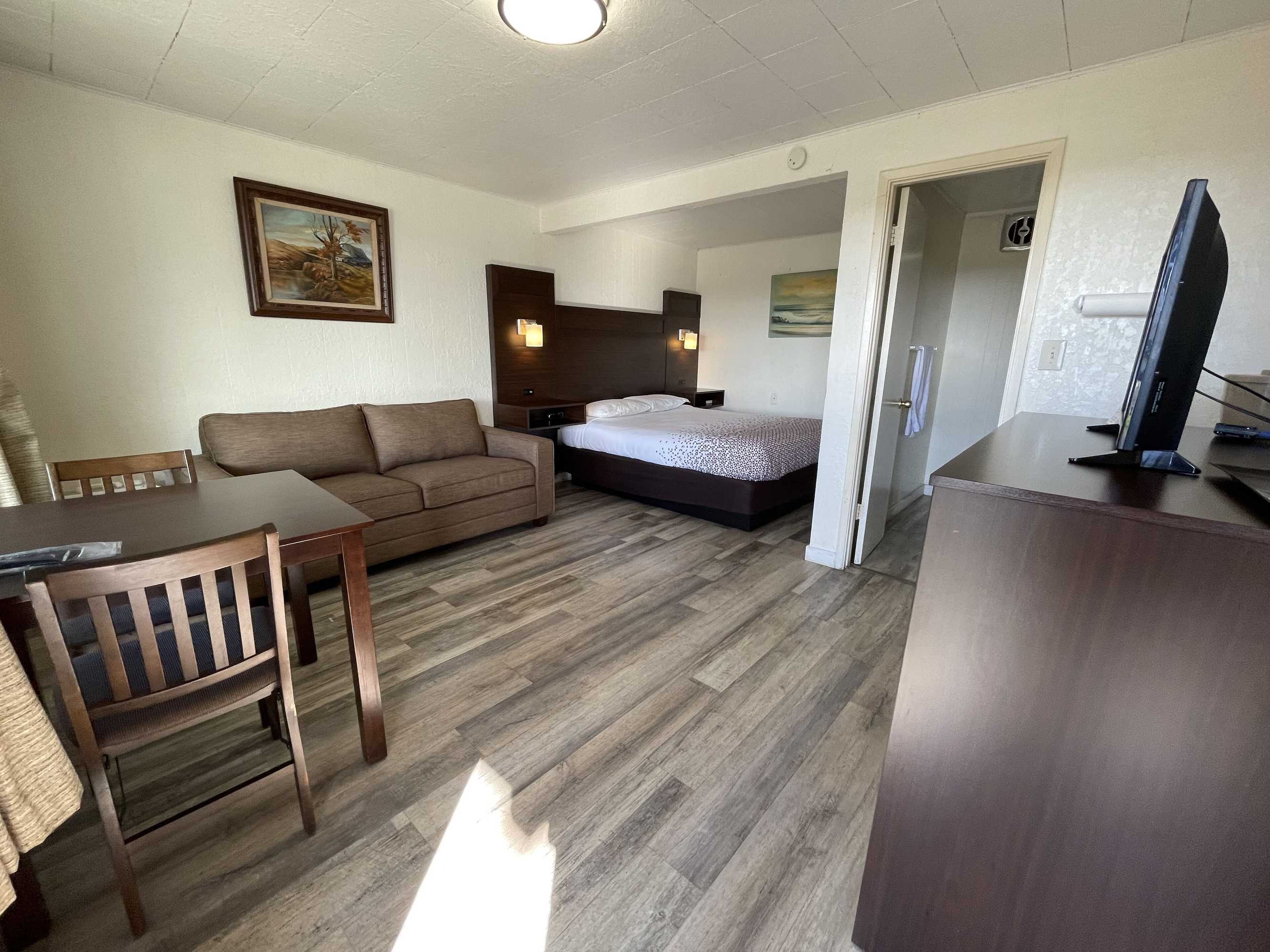 Gift card for Holiday Motel