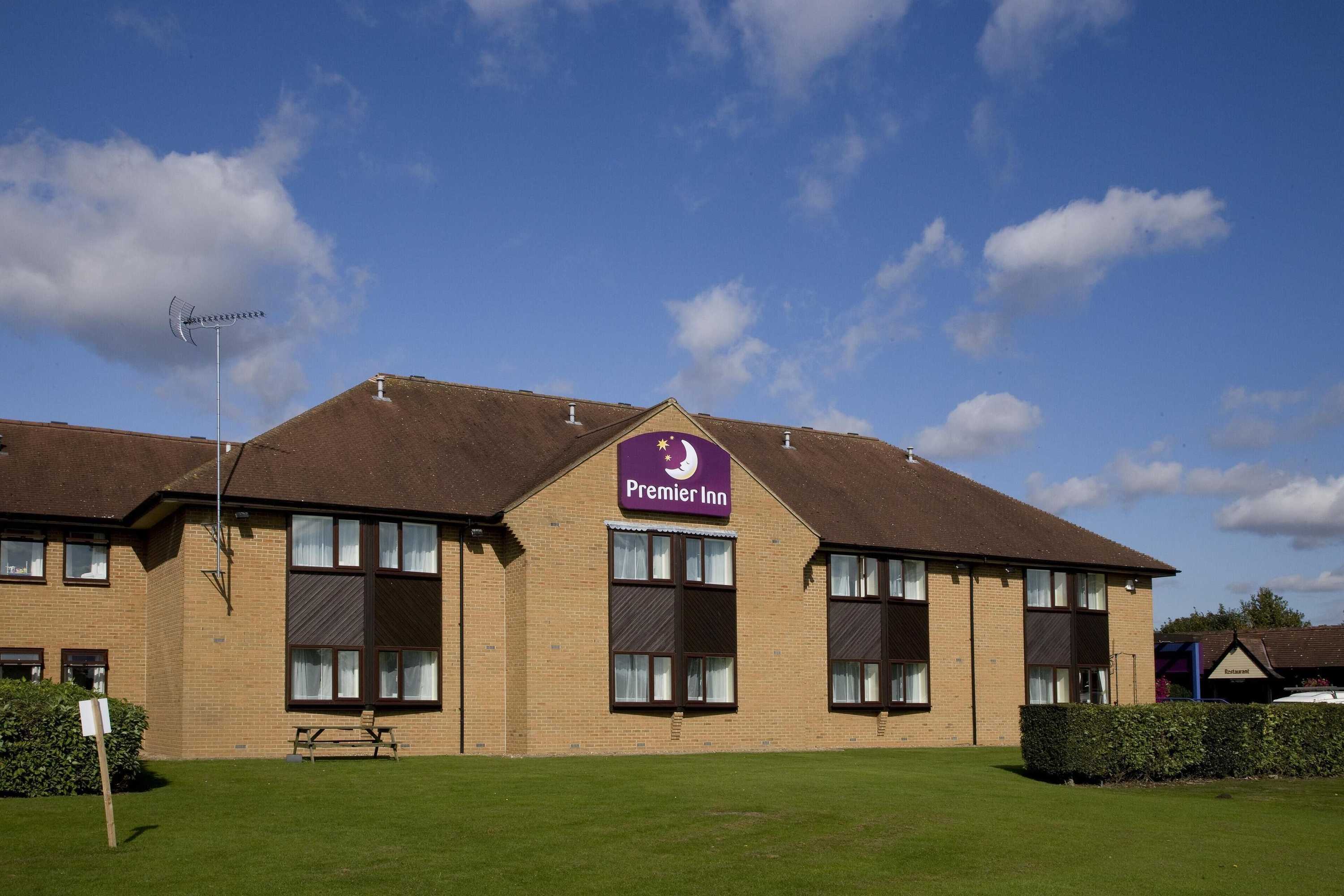 Gift card for Premier Inn Northampton West (harpole) Gift card for Premier Inn Northampton West (harpole)