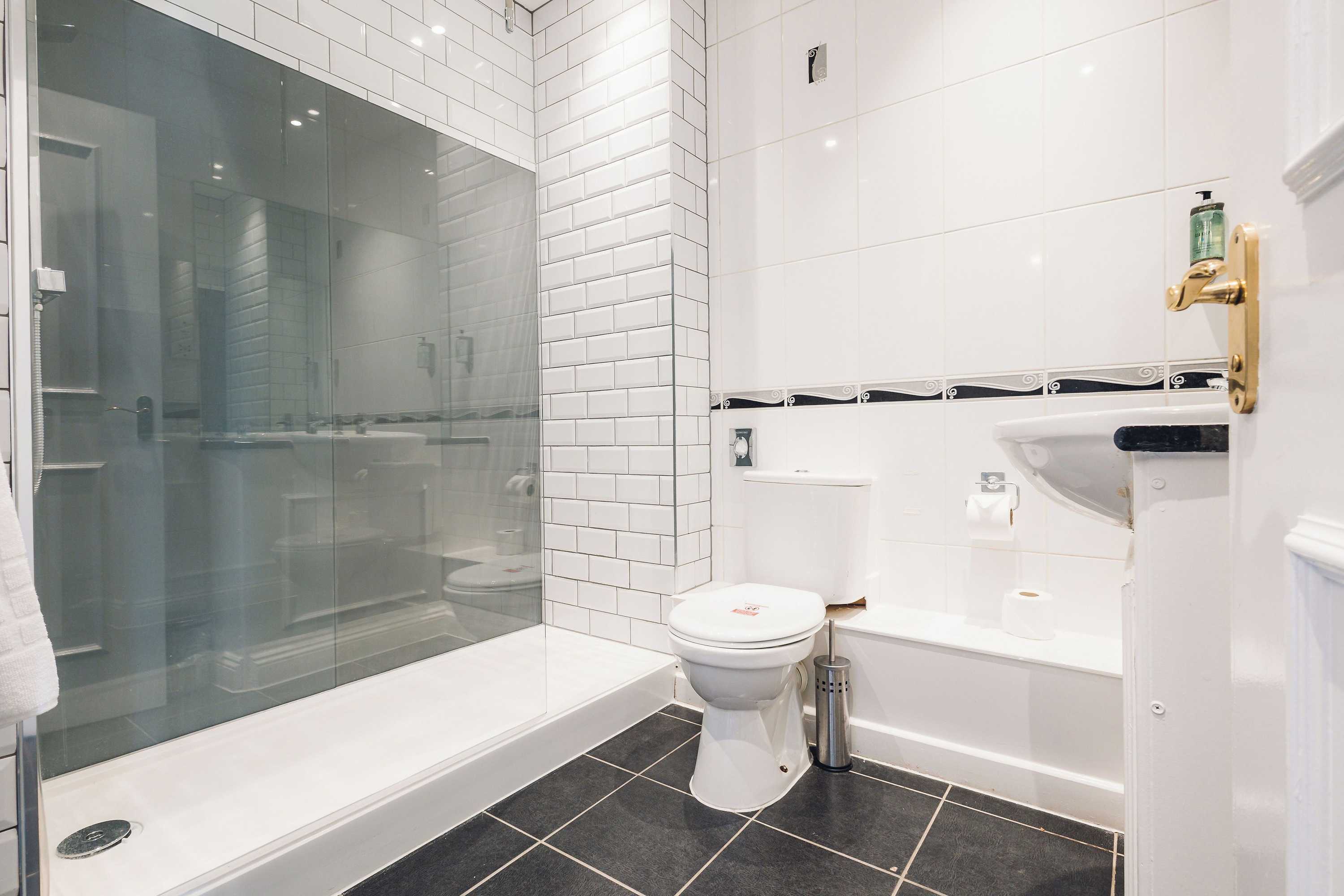 Gift card for White Lion Royal Hotel Gift card for White Lion Royal Hotel