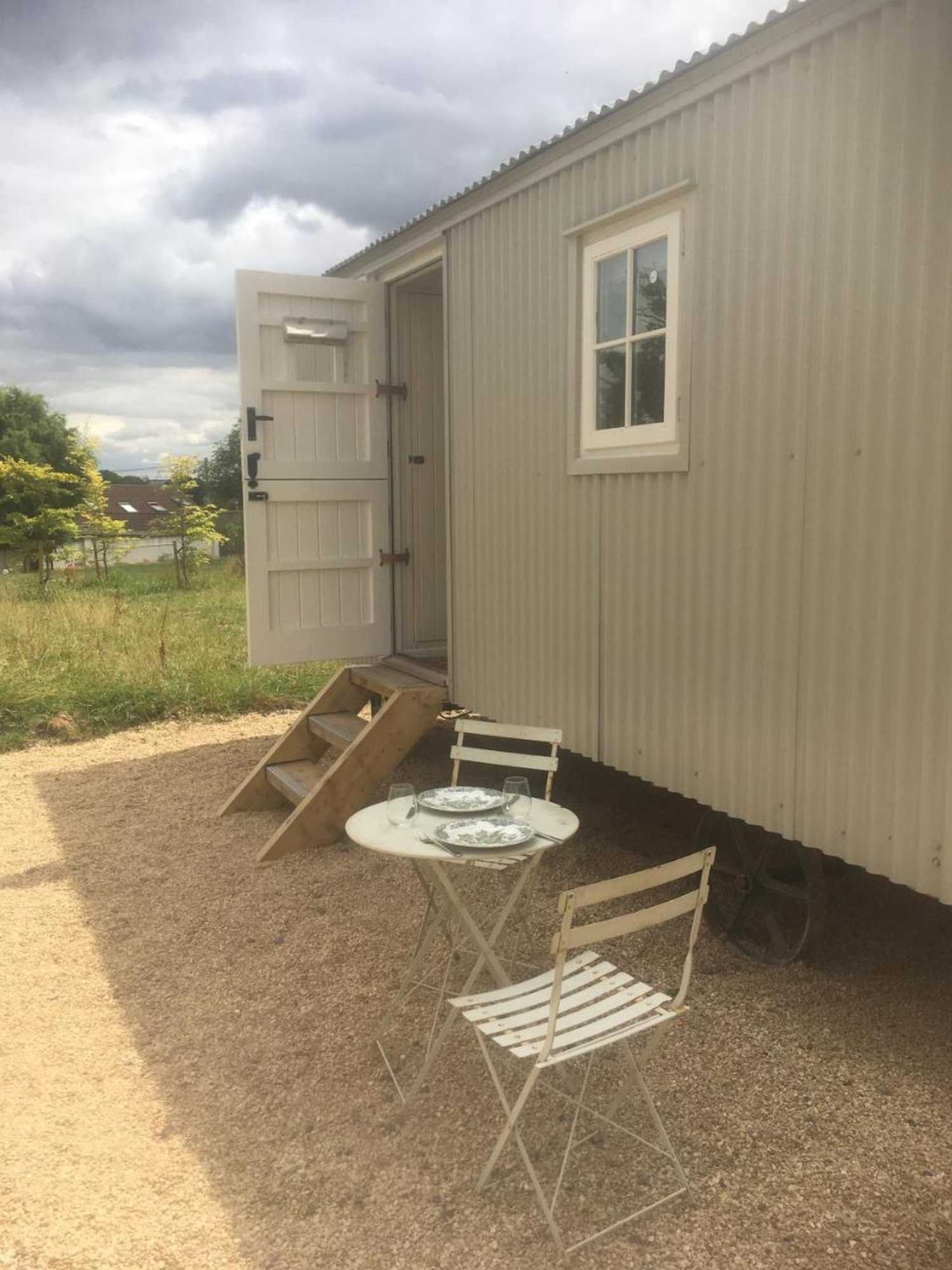 Gift card for Romantic Secluded Shepherd Hut Hares Rest