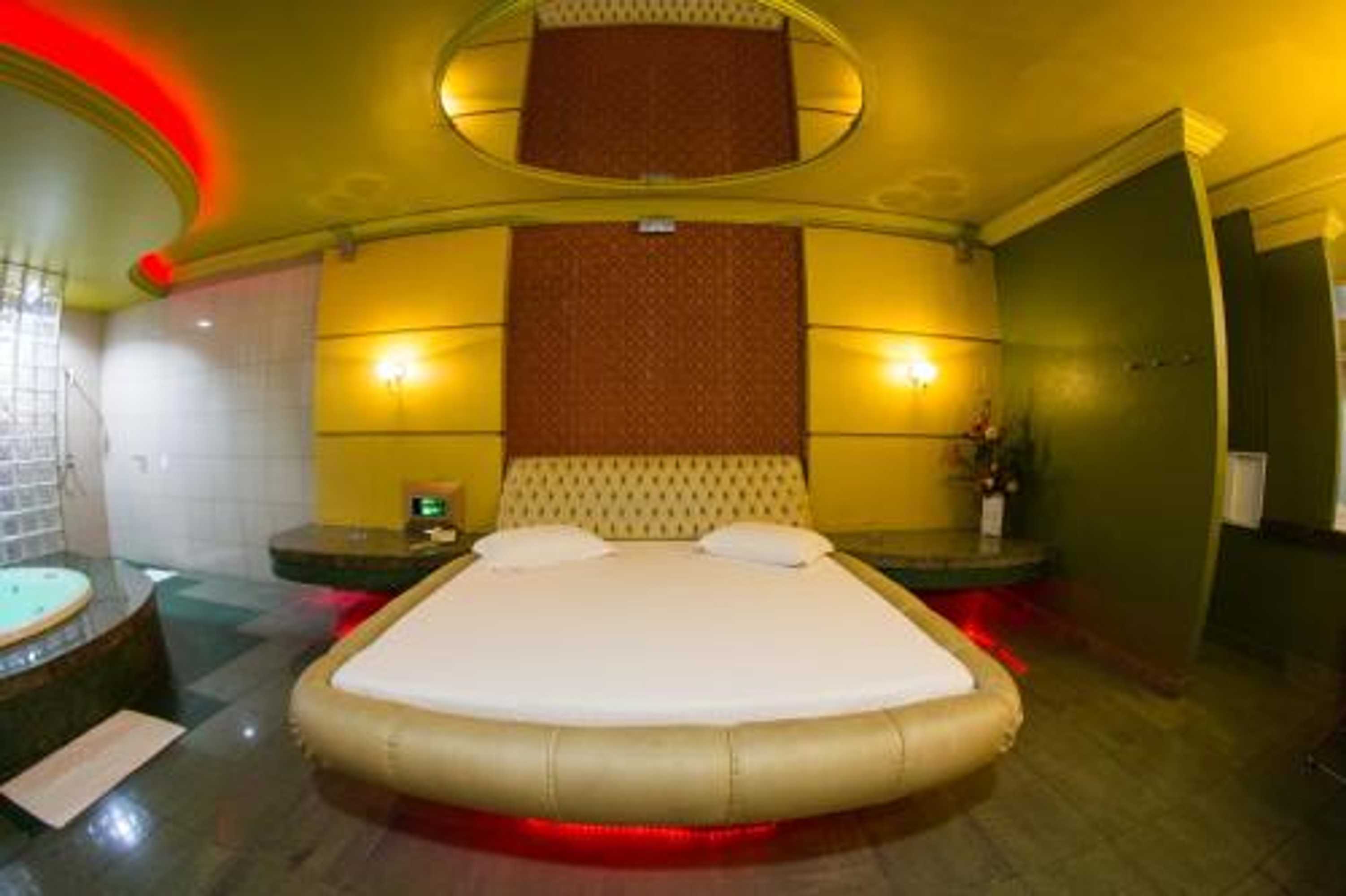 Gift card for Shanadu Motel (adults Only) Gift card for Shanadu Motel (adults Only)