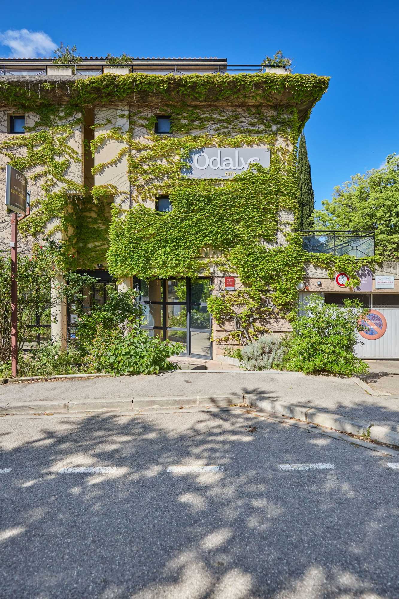Gift card for Appart Hotel Odalys City Aix en Provence Les Floridianes Gift card for Appart Hotel Odalys City Aix en Provence Les Floridianes