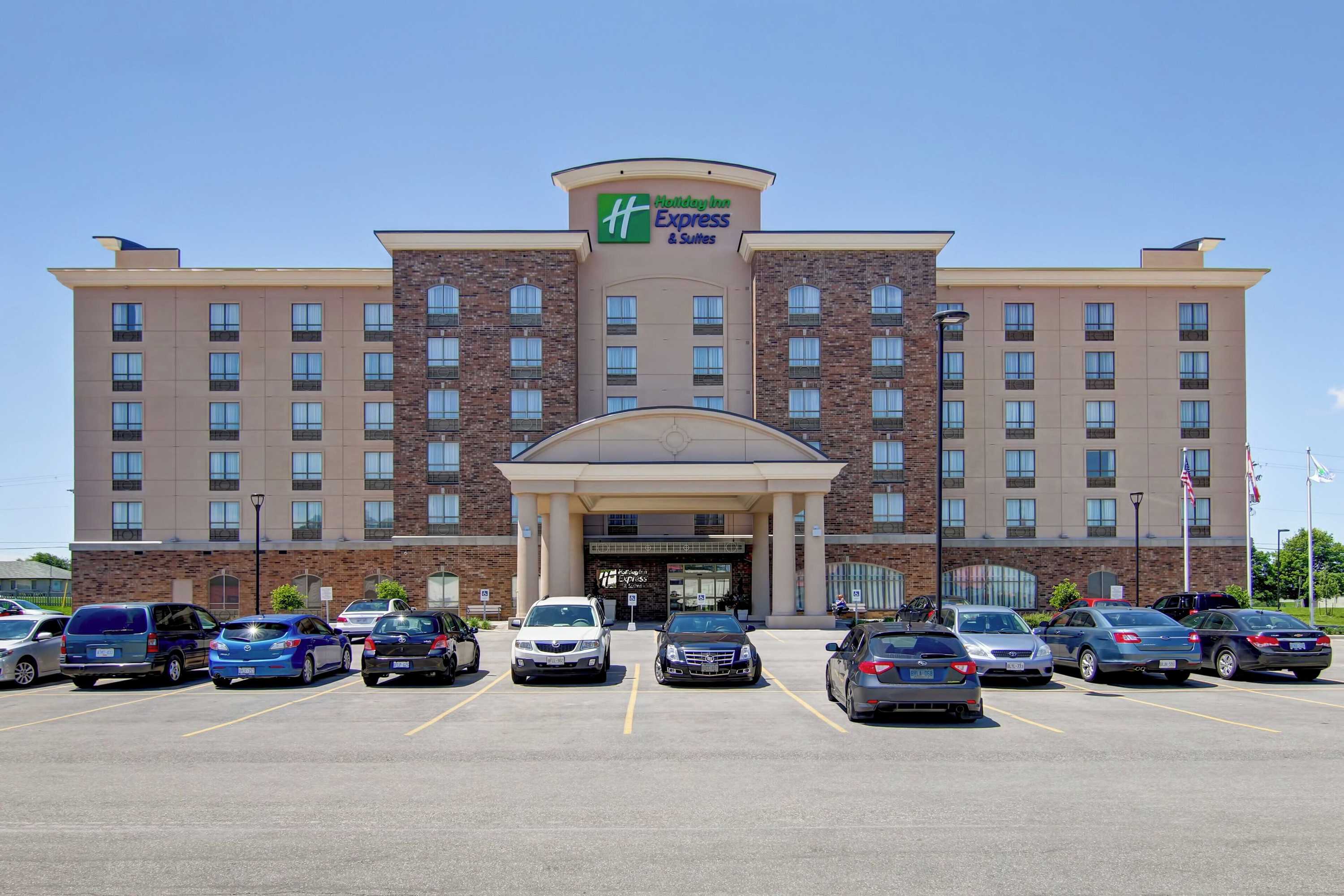 Gift card for Holiday Inn Express Hotel & Suites Waterloo - St Jacobs by Ihg Gift card for Holiday Inn Express Hotel & Suites Waterloo - St Jacobs by Ihg