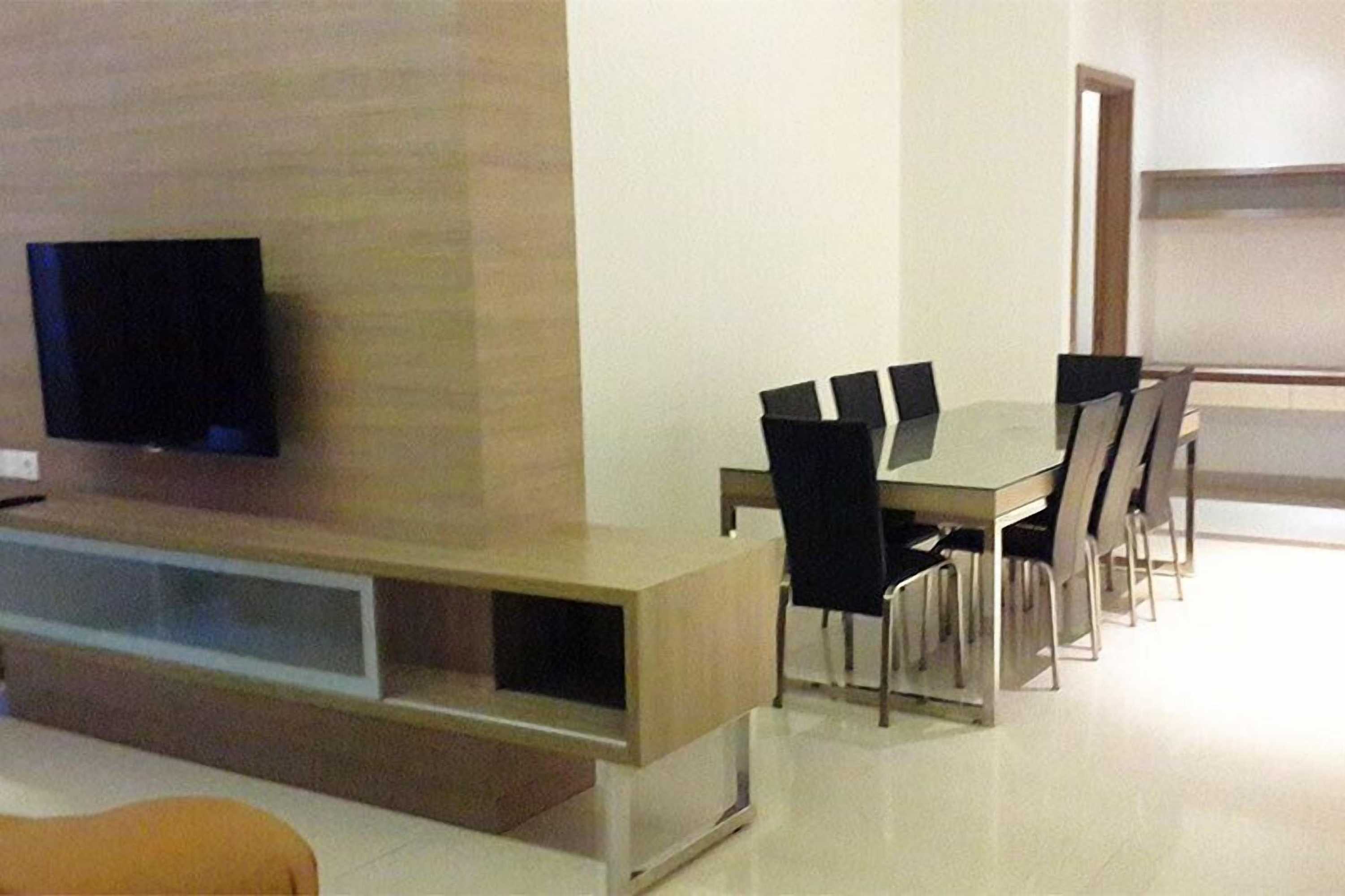 Gift card for Whiz Prime Hotel Kelapa Gading Gift card for Whiz Prime Hotel Kelapa Gading