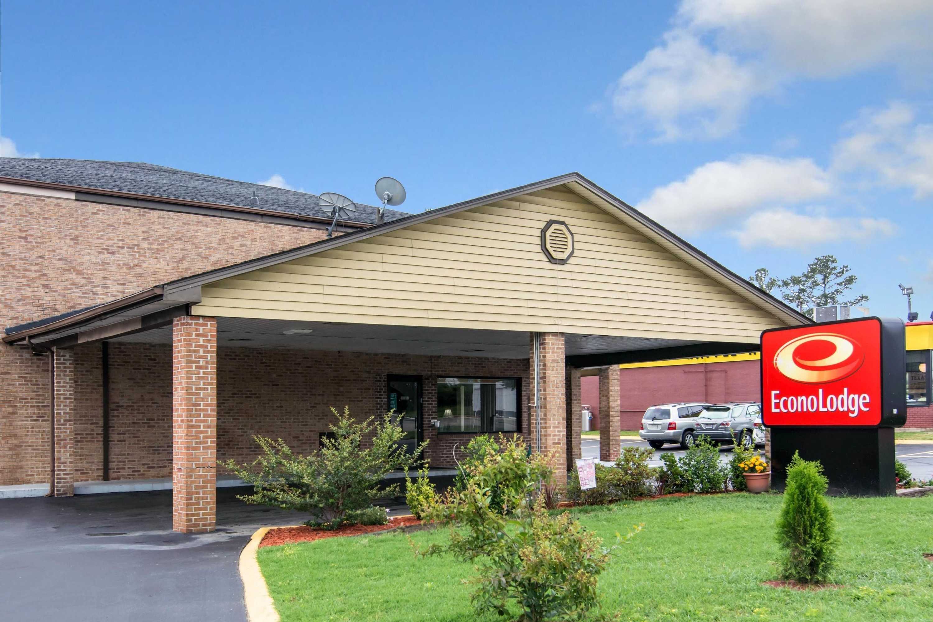 Gift card for Econo Lodge Weldon - Roanoke Rapids Gift card for Econo Lodge Weldon - Roanoke Rapids