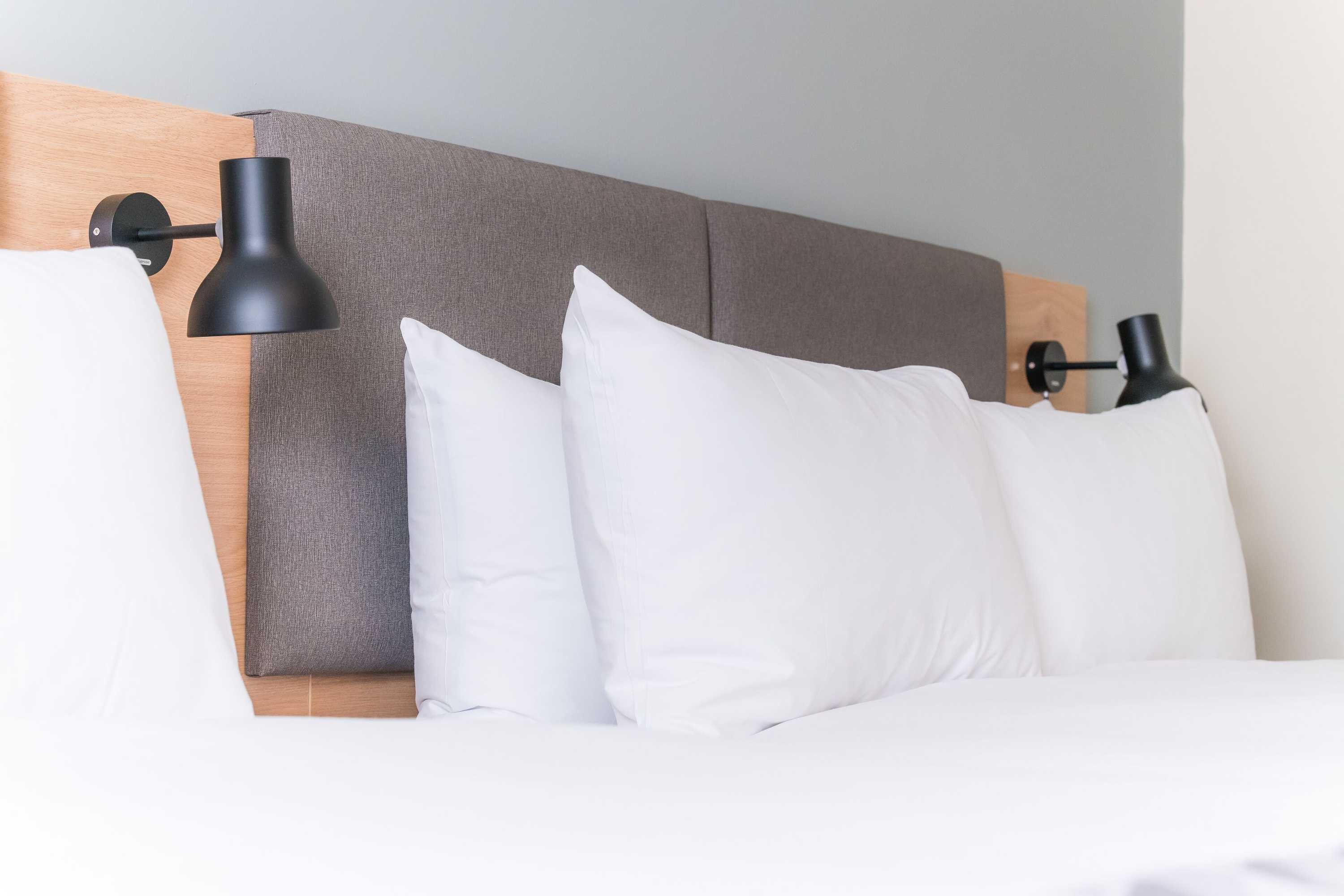 Gift card for Holiday Inn Brentwood M25, Jct. 28 by Ihg