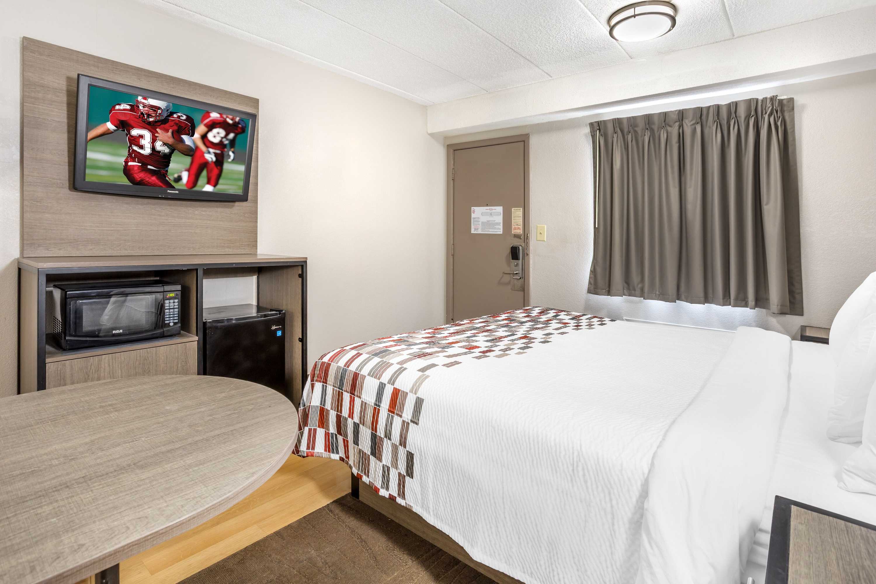 Gift card for Red Roof Inn Tinton Falls - Jersey Shore Gift card for Red Roof Inn Tinton Falls - Jersey Shore