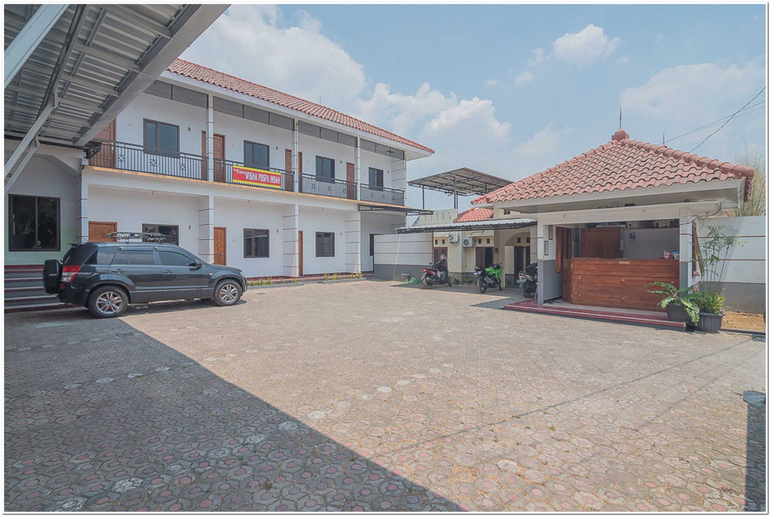 Gift card for Reddoorz Plus Near Rsud Majalengka