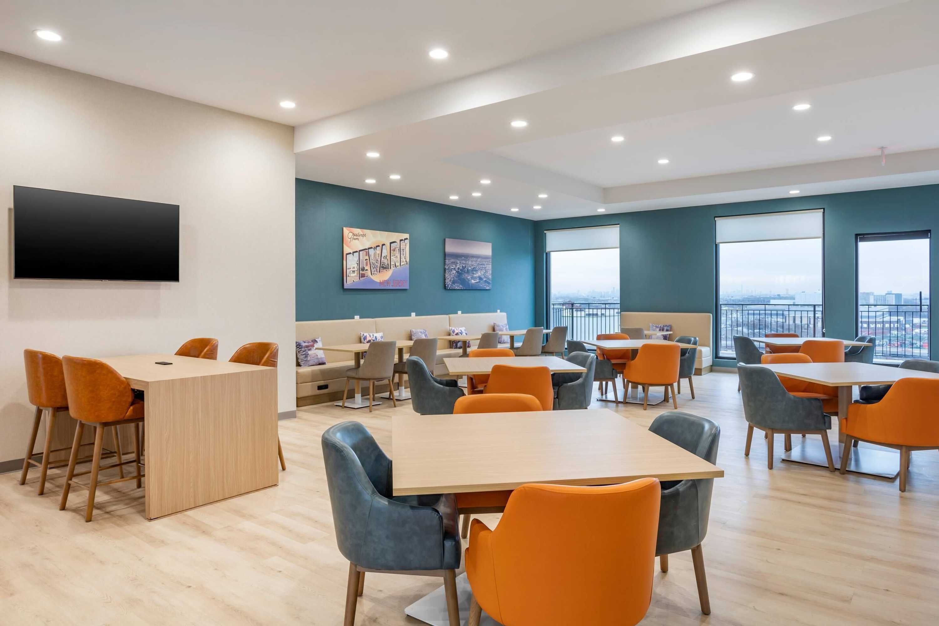 Gift card for Comfort Inn & Suites Newark Liberty International Airport