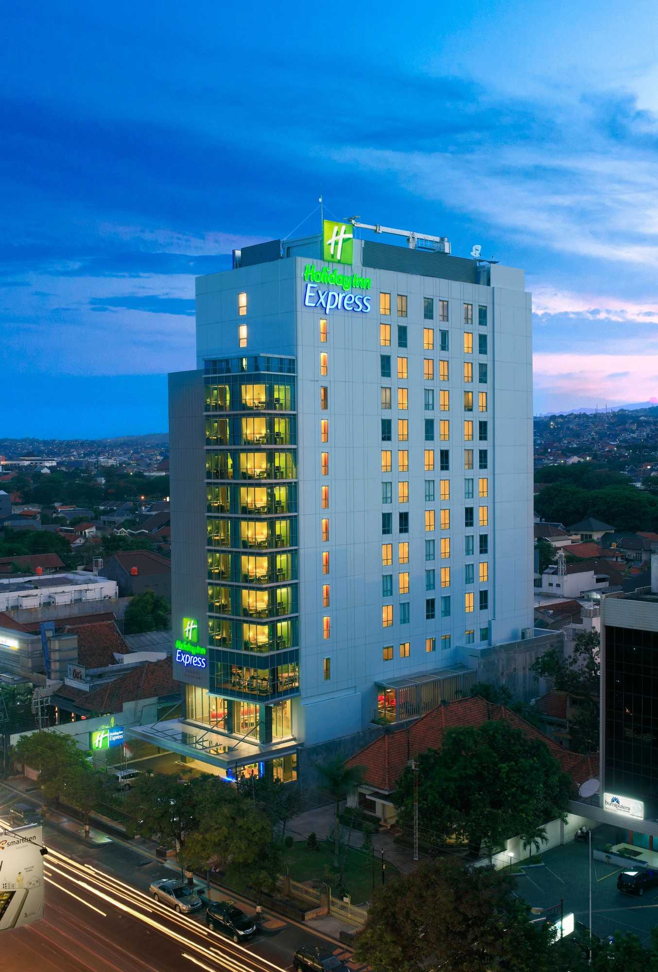 Gift card for Holiday Inn Express Semarang Simpang Lima by Ihg Gift card for Holiday Inn Express Semarang Simpang Lima by Ihg