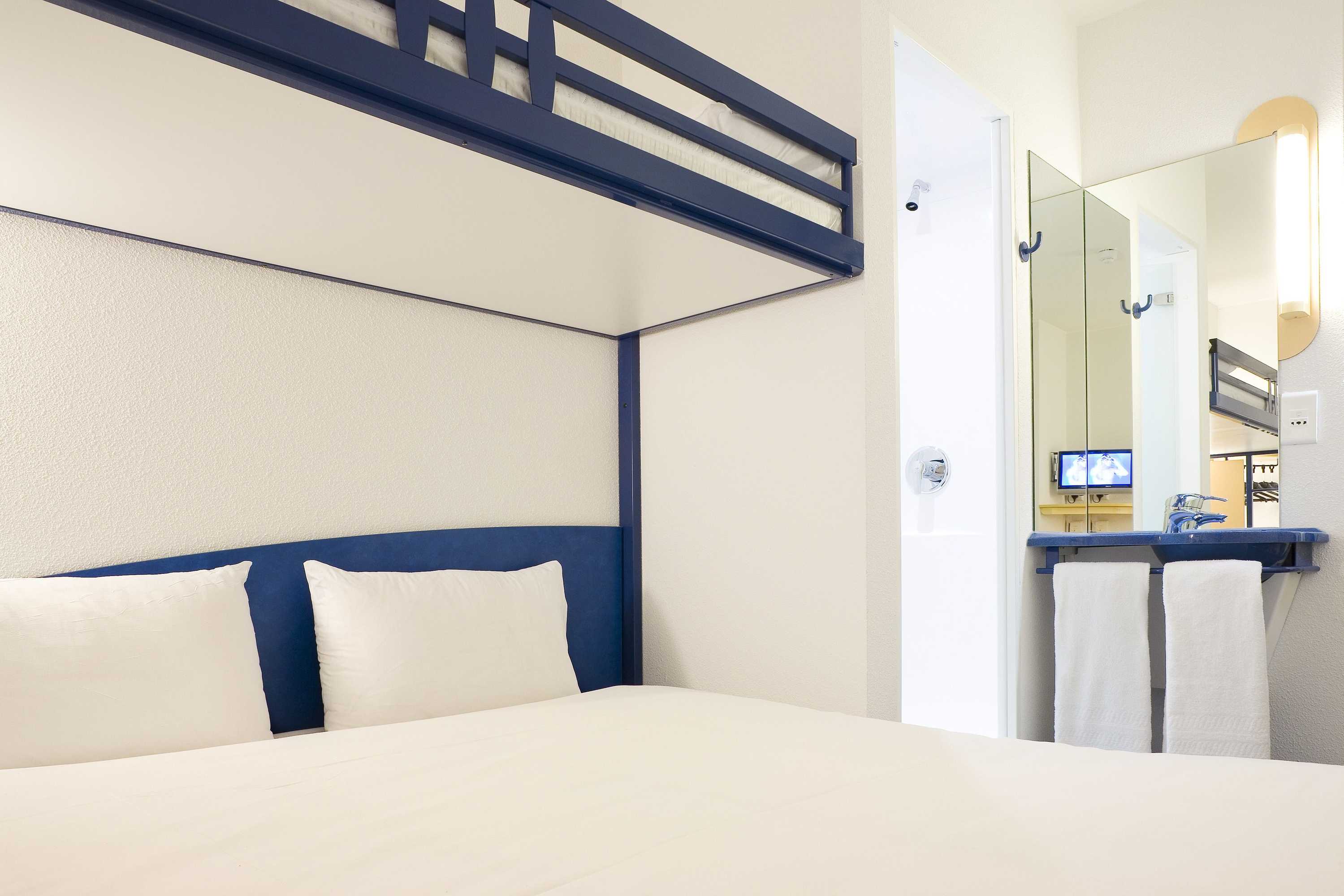 Gift card for Ibis Budget Cergy Saint Christophe Gift card for Ibis Budget Cergy Saint Christophe