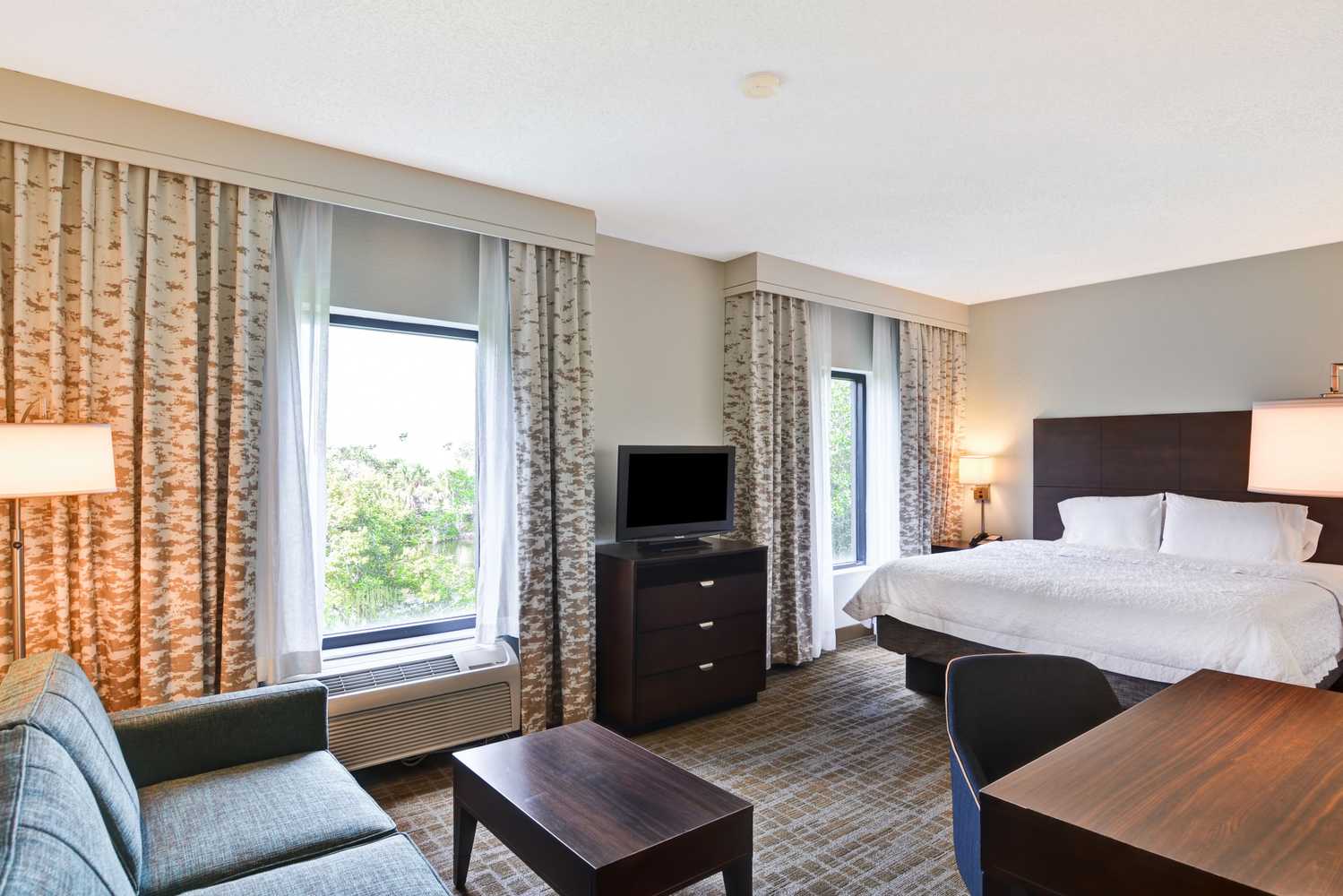 Gift card for Hampton Inn & Suites Boynton Beach Gift card for Hampton Inn & Suites Boynton Beach