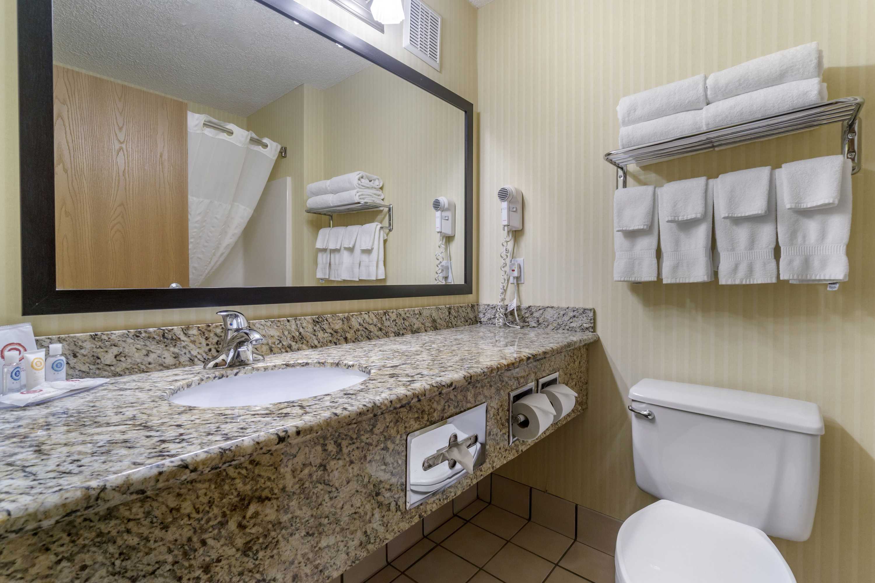 Gift card for Comfort Inn & Suites Bothell - Seattle North Gift card for Comfort Inn & Suites Bothell - Seattle North