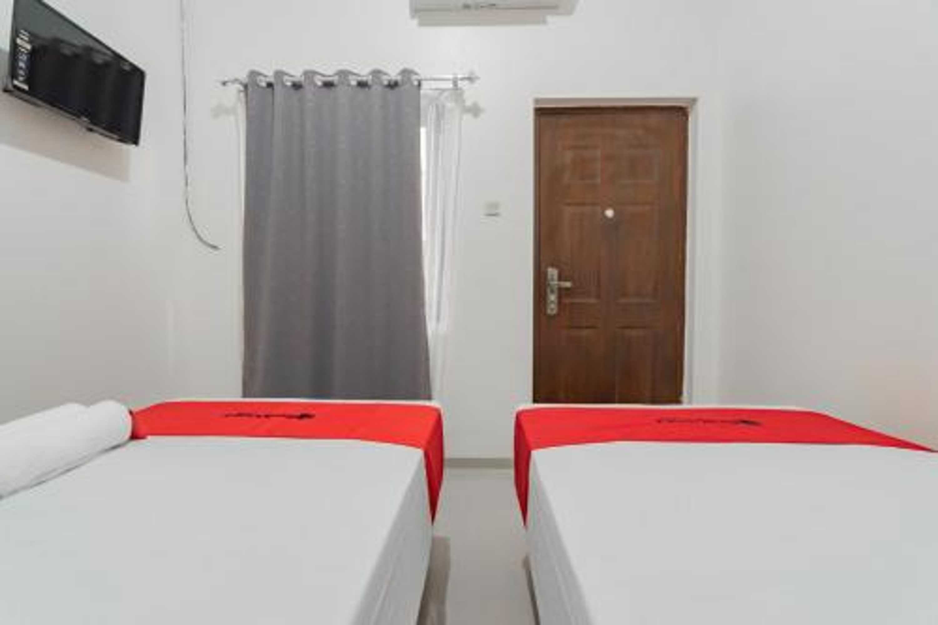 Gift card for Perintis Guesthouse Tasikmalaya by Reddoorz Gift card for Perintis Guesthouse Tasikmalaya by Reddoorz