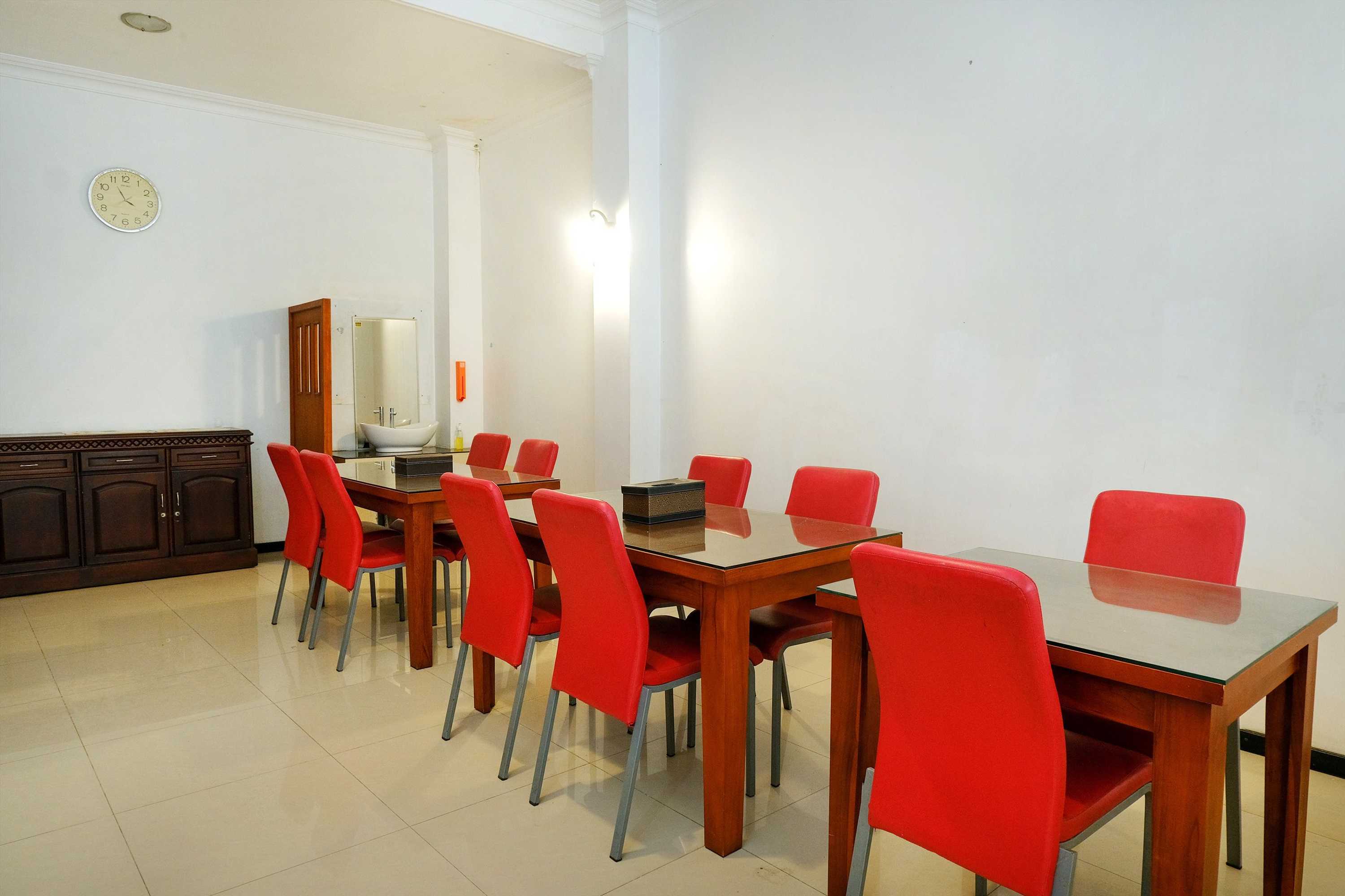 Gift card for Super Oyo Oyo Capital O 514 Omah Pari Boutique Hotel
