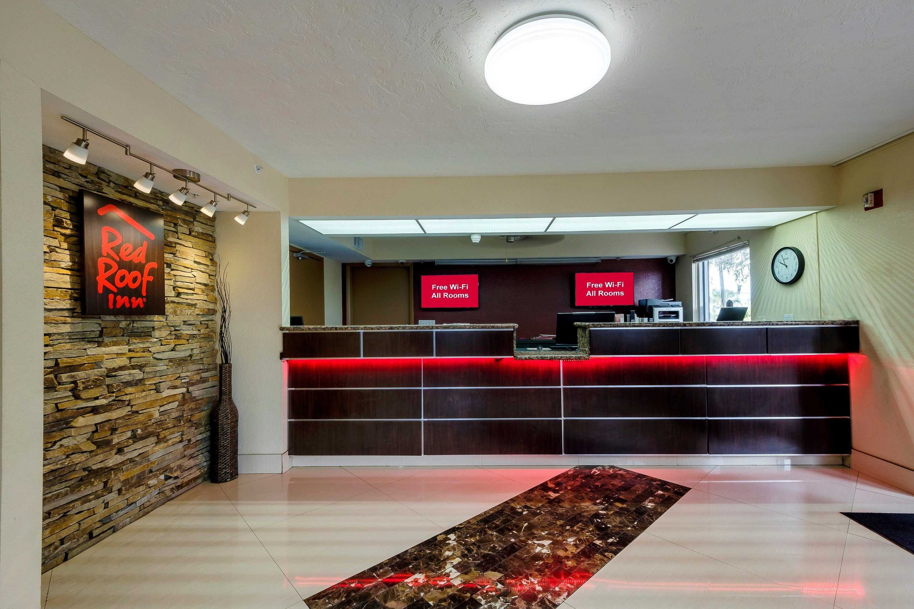 Gift card for Red Roof Inn Ellenton – Bradenton NE Gift card for Red Roof Inn Ellenton – Bradenton NE