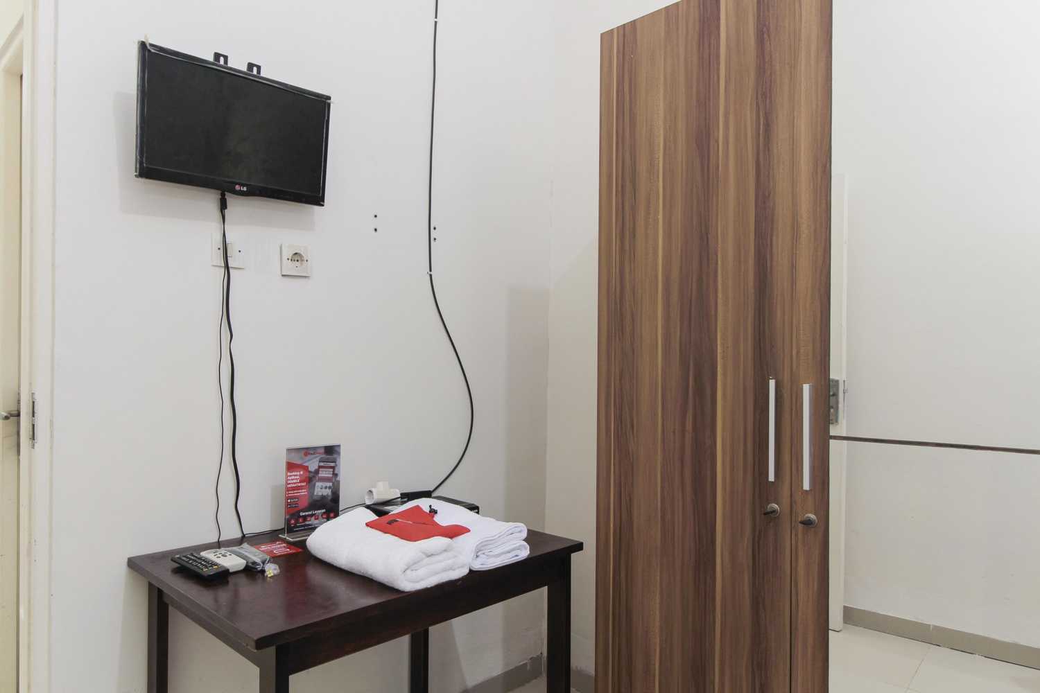 Gift card for Reddoorz Near Universitas Palangkaraya