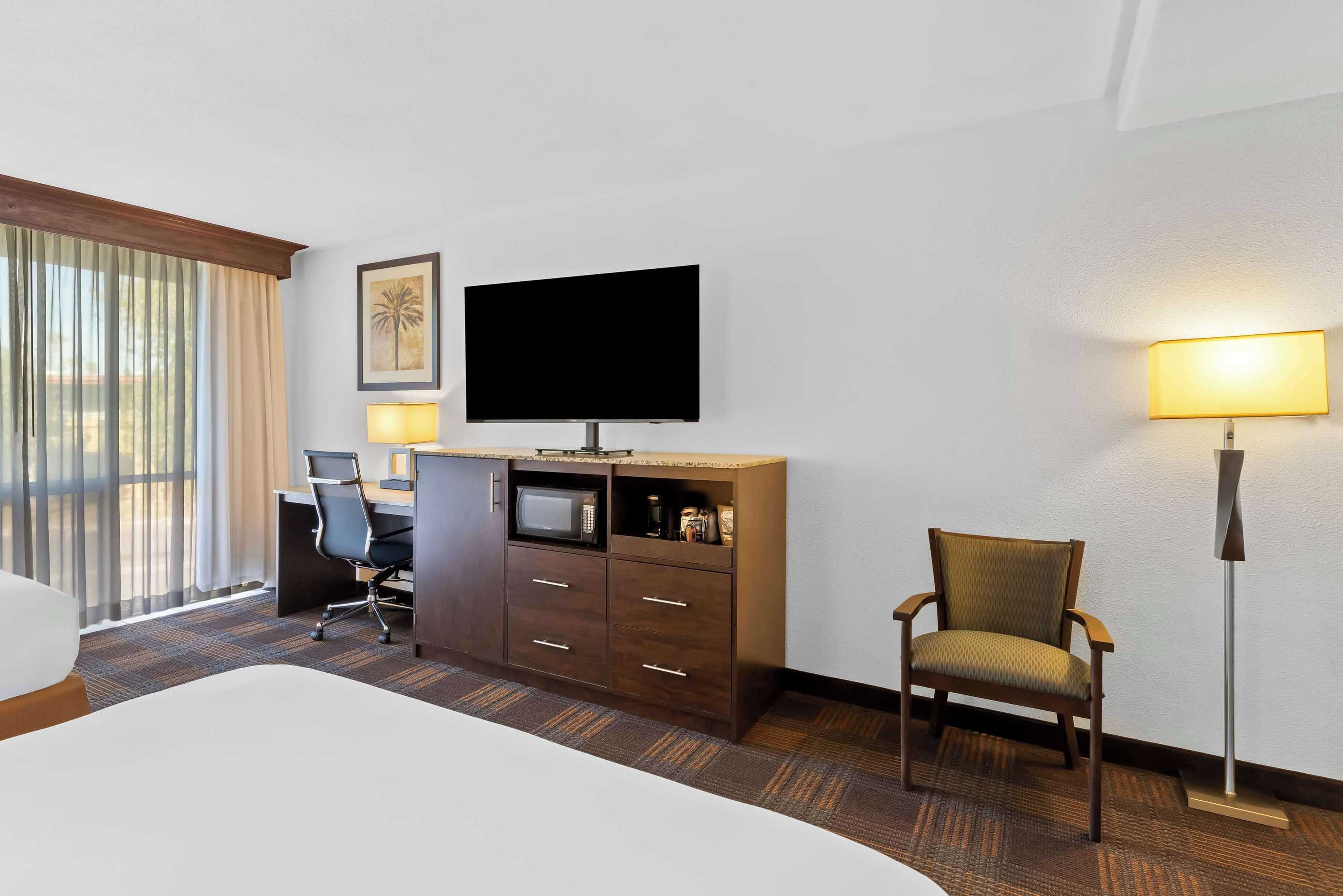 Gift card for Best Western Date Tree Hotel Gift card for Best Western Date Tree Hotel