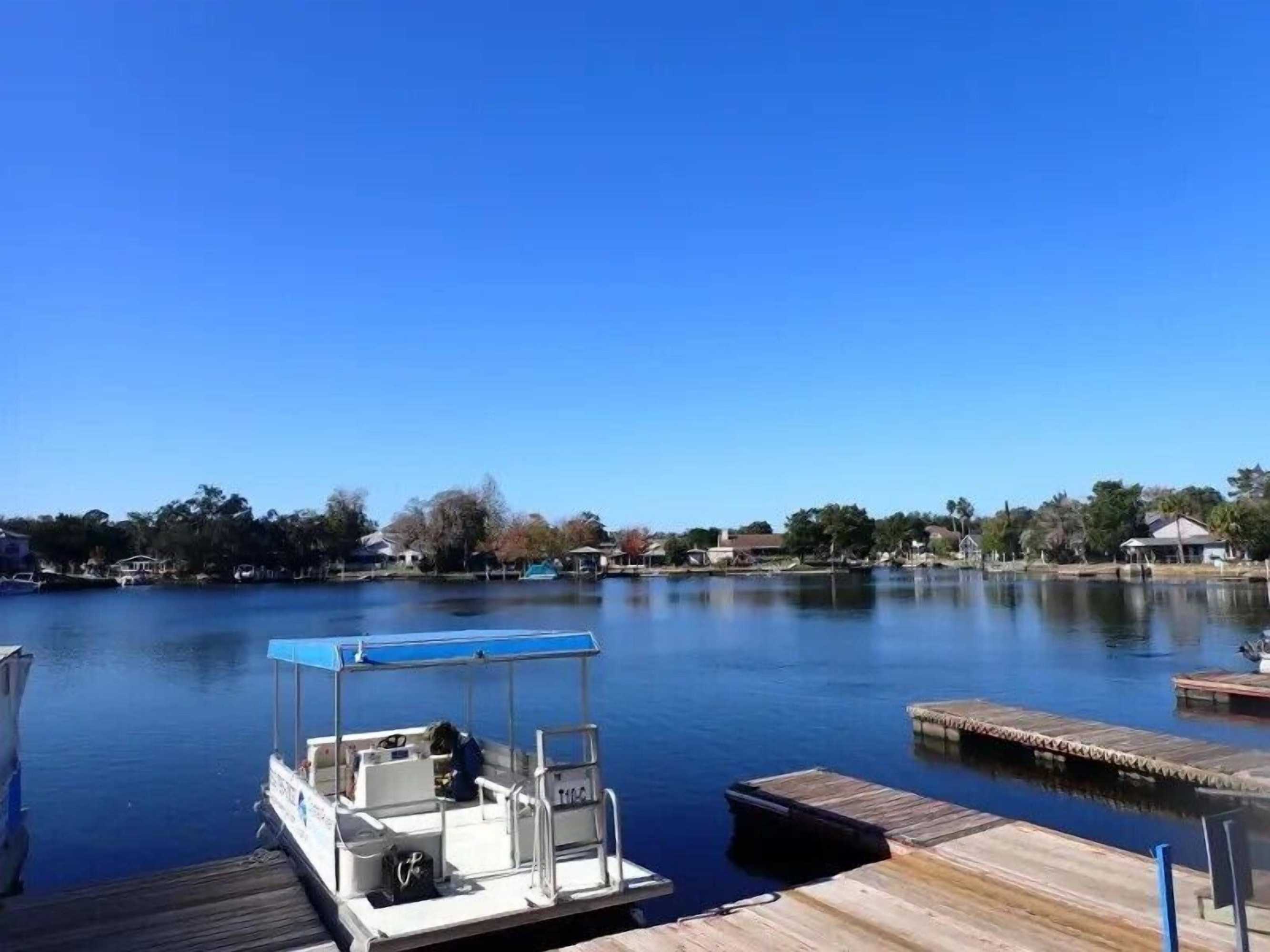 Gift card for Days Inn by Wyndham Crystal River