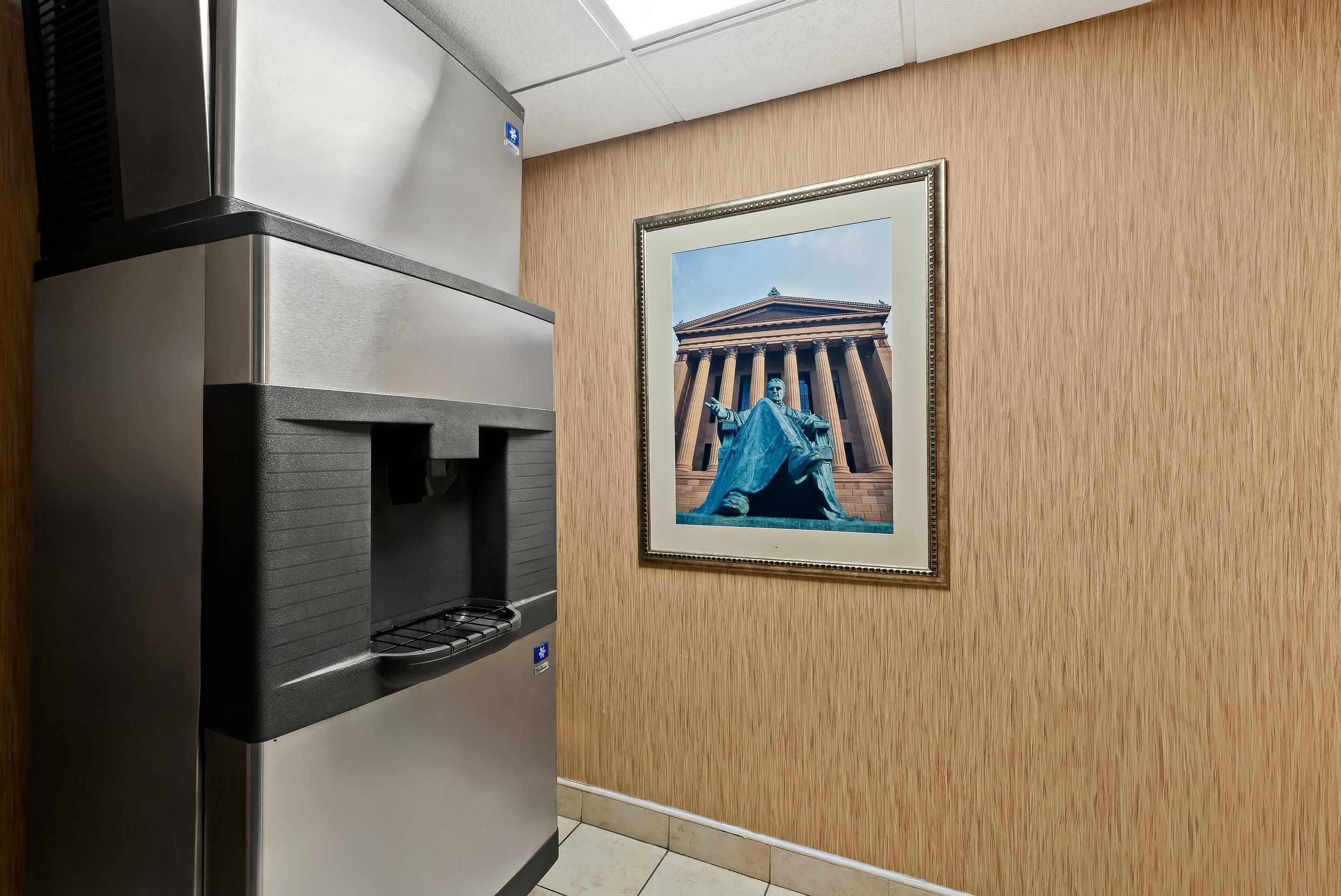 Gift card for Quality Hotel Philadelphia Airport