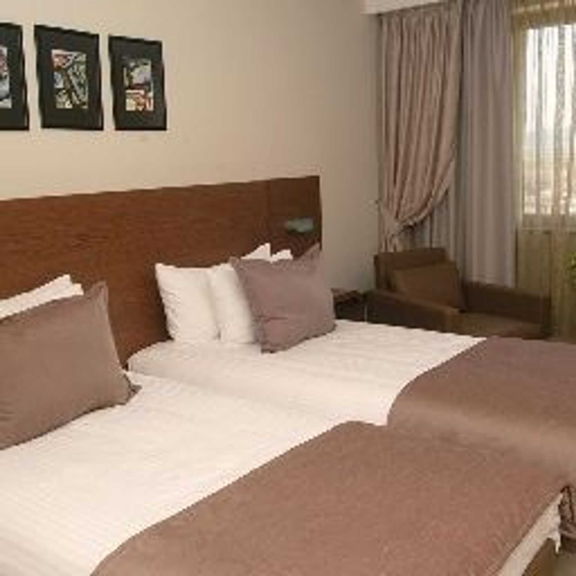 Gift card for Emerald Hotel Pristina Gift card for Emerald Hotel Pristina