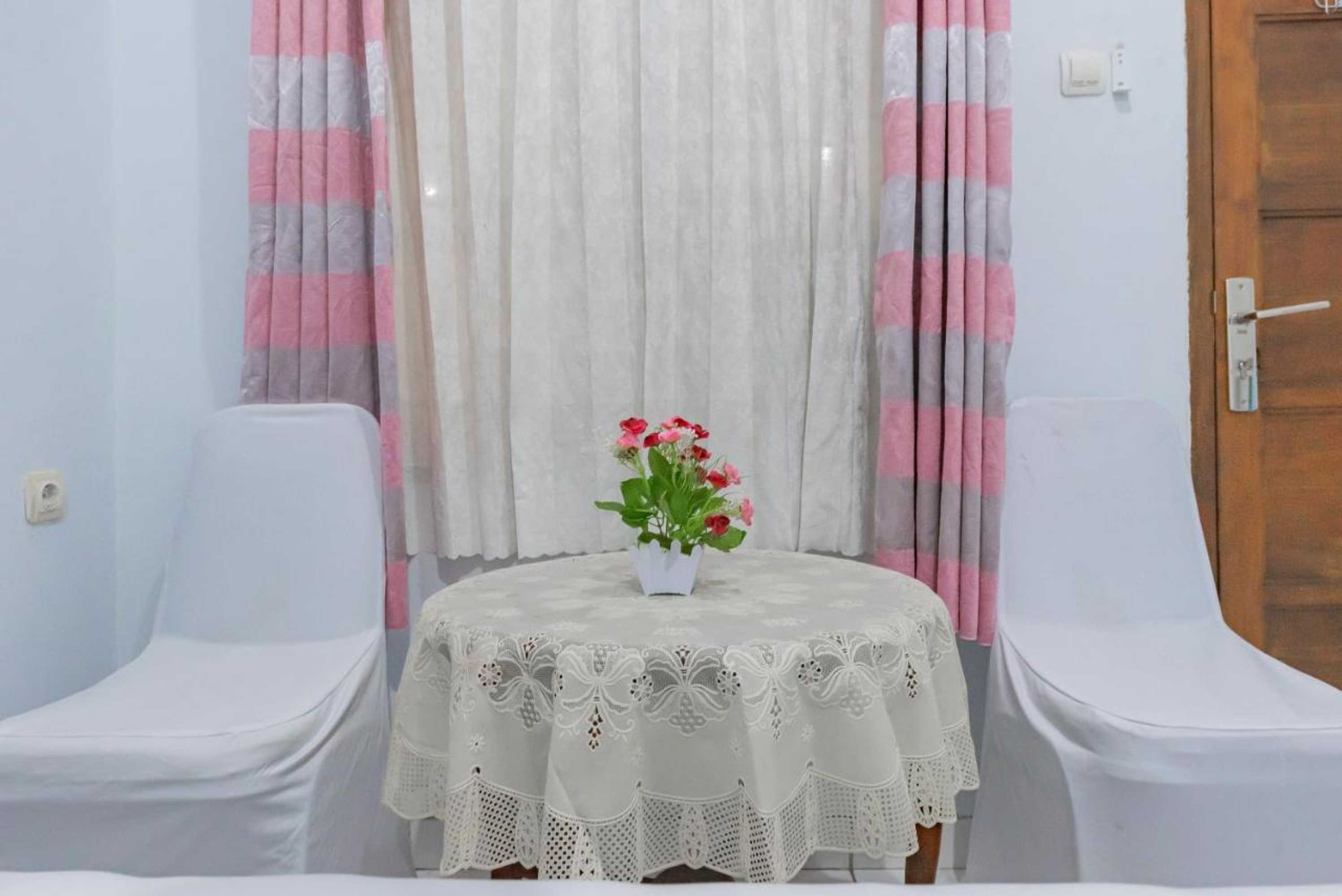 Gift card for Reddoorz Syariah Near Alun Alun Sumedang