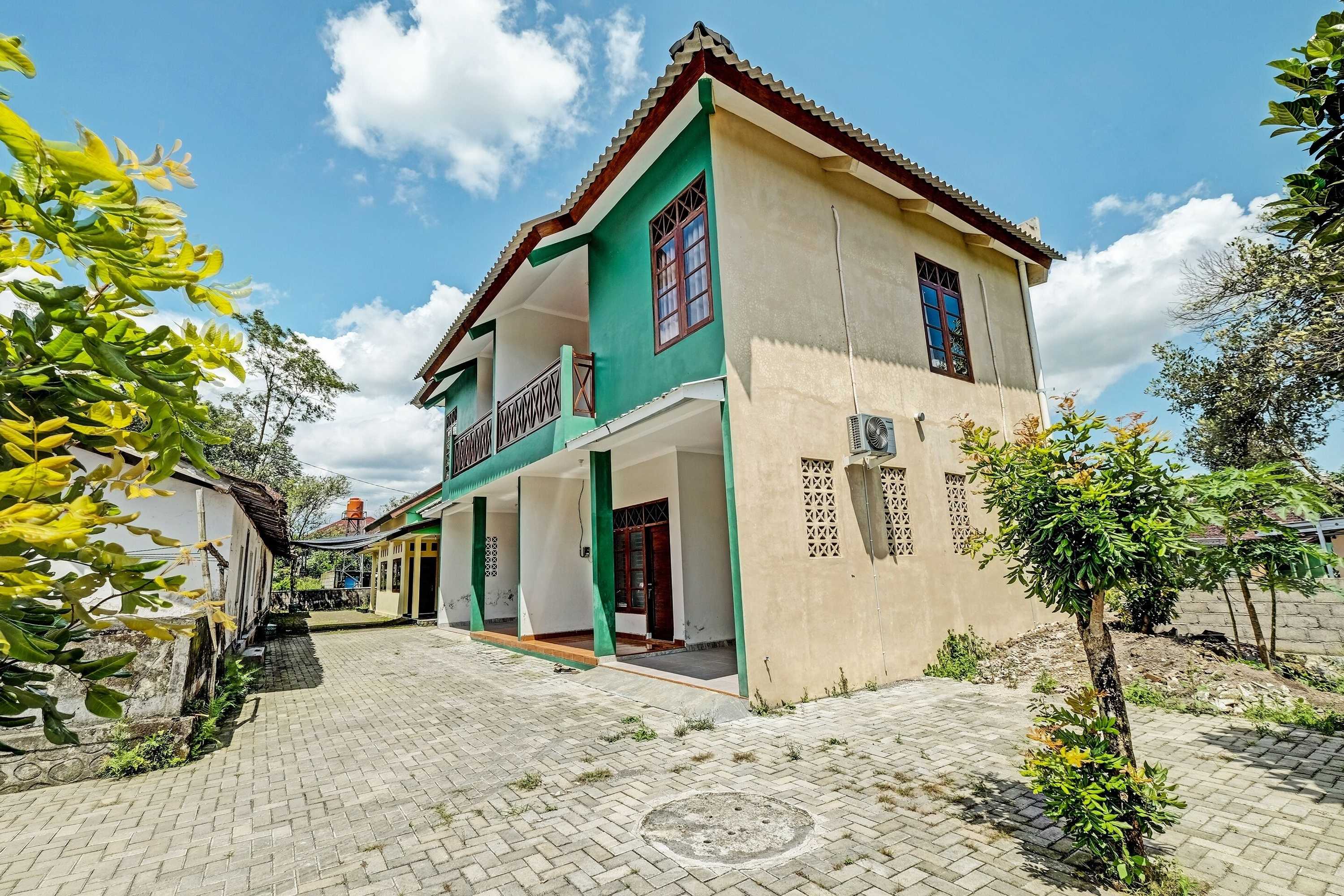 Gift card for Hotel O Sekar Gadung Homestay Syariah Gift card for Hotel O Sekar Gadung Homestay Syariah