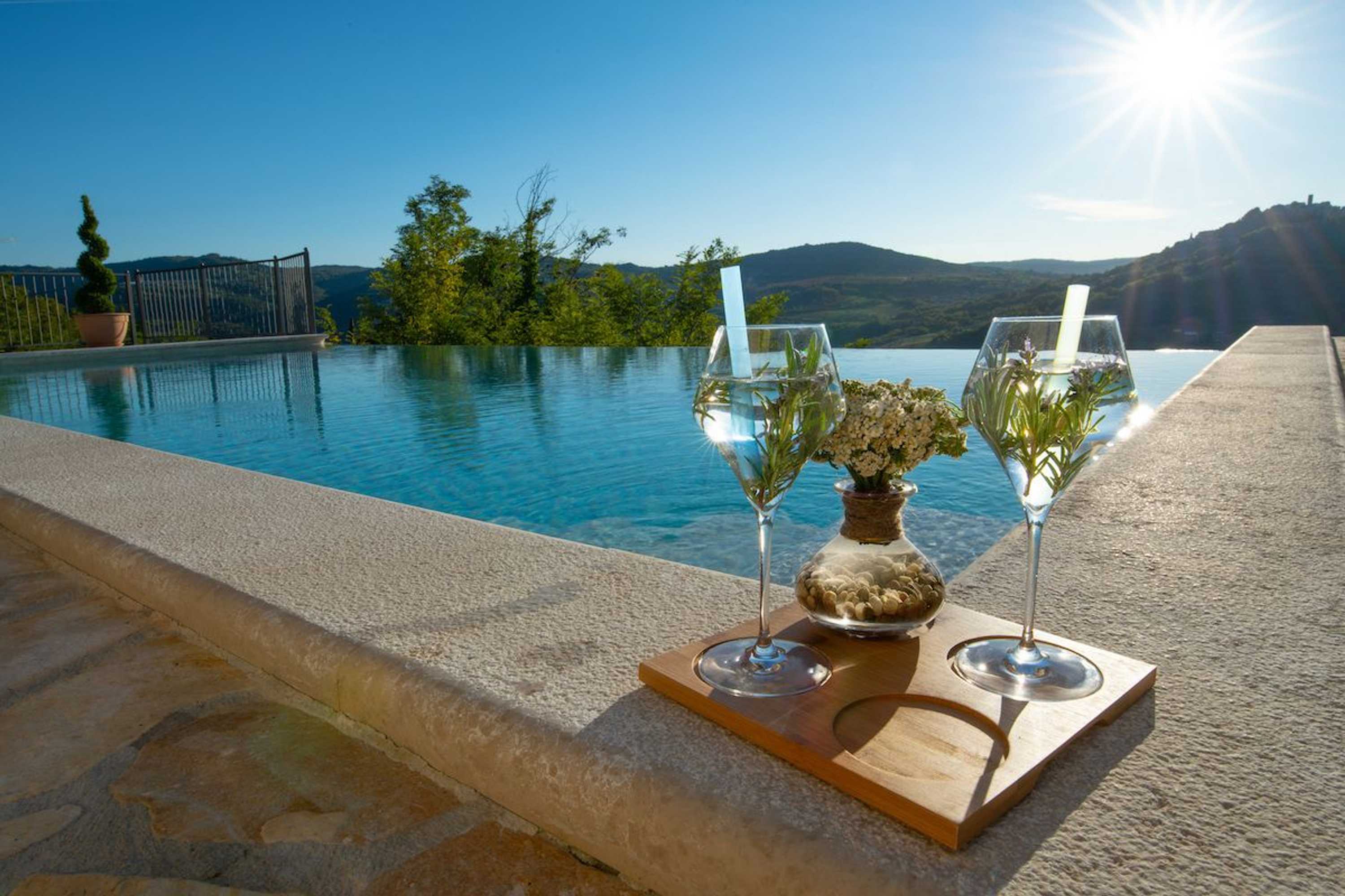 Gift card for JD Villas