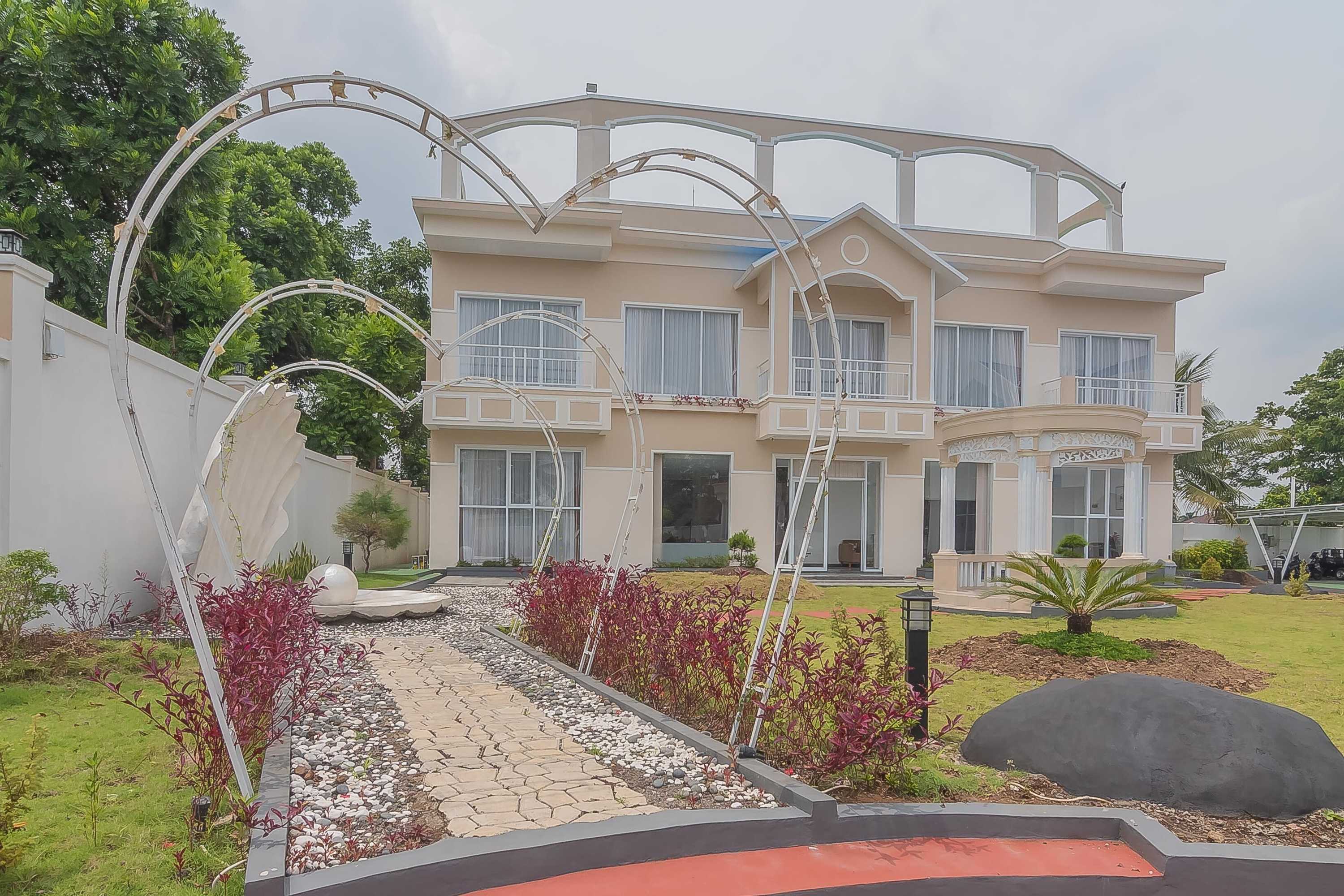 Gift card for Reddoorz Syariah @ Villa Grand Mutiara Tasikmalaya