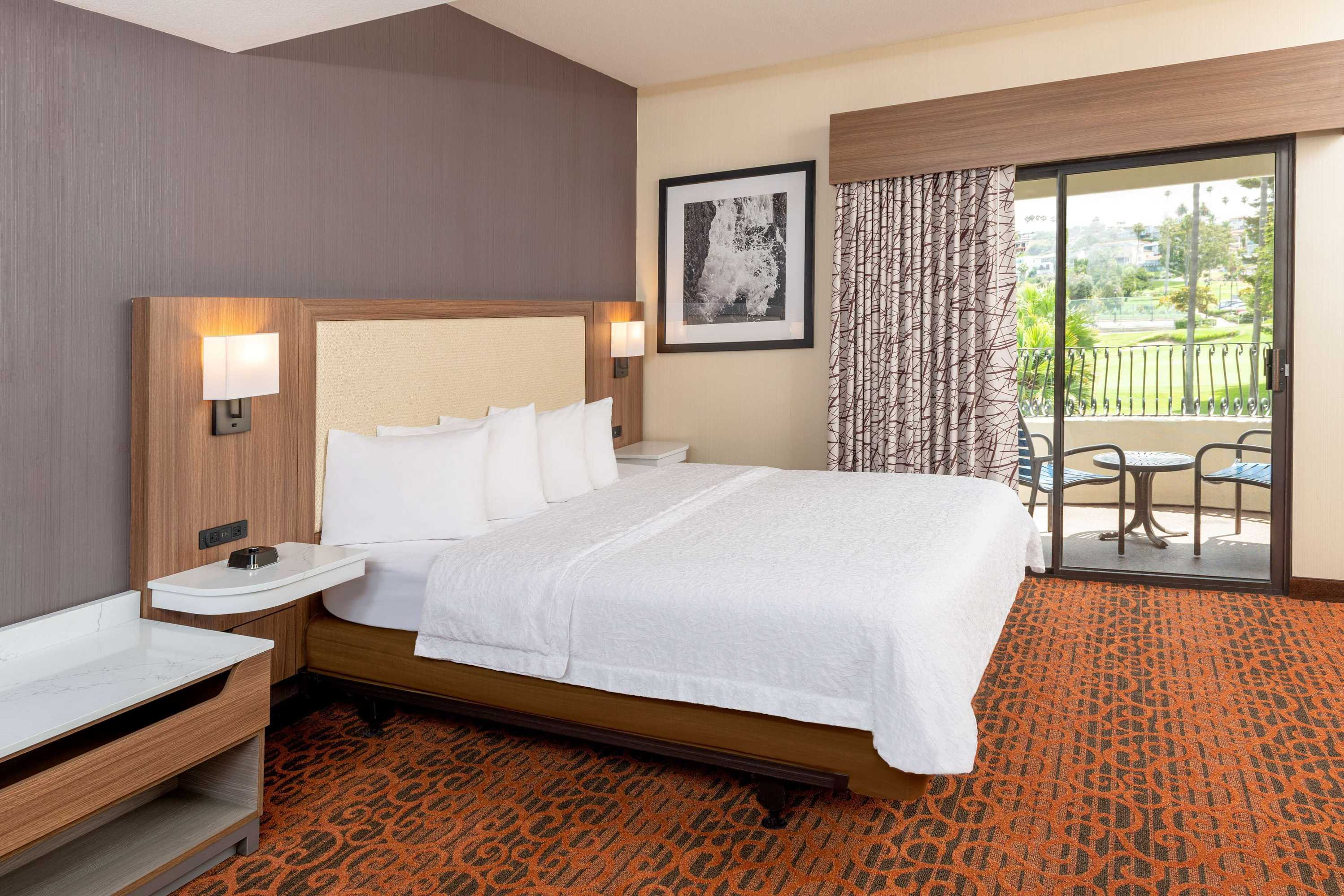 Gift card for Hampton Inn & Suites San Clemente Gift card for Hampton Inn & Suites San Clemente