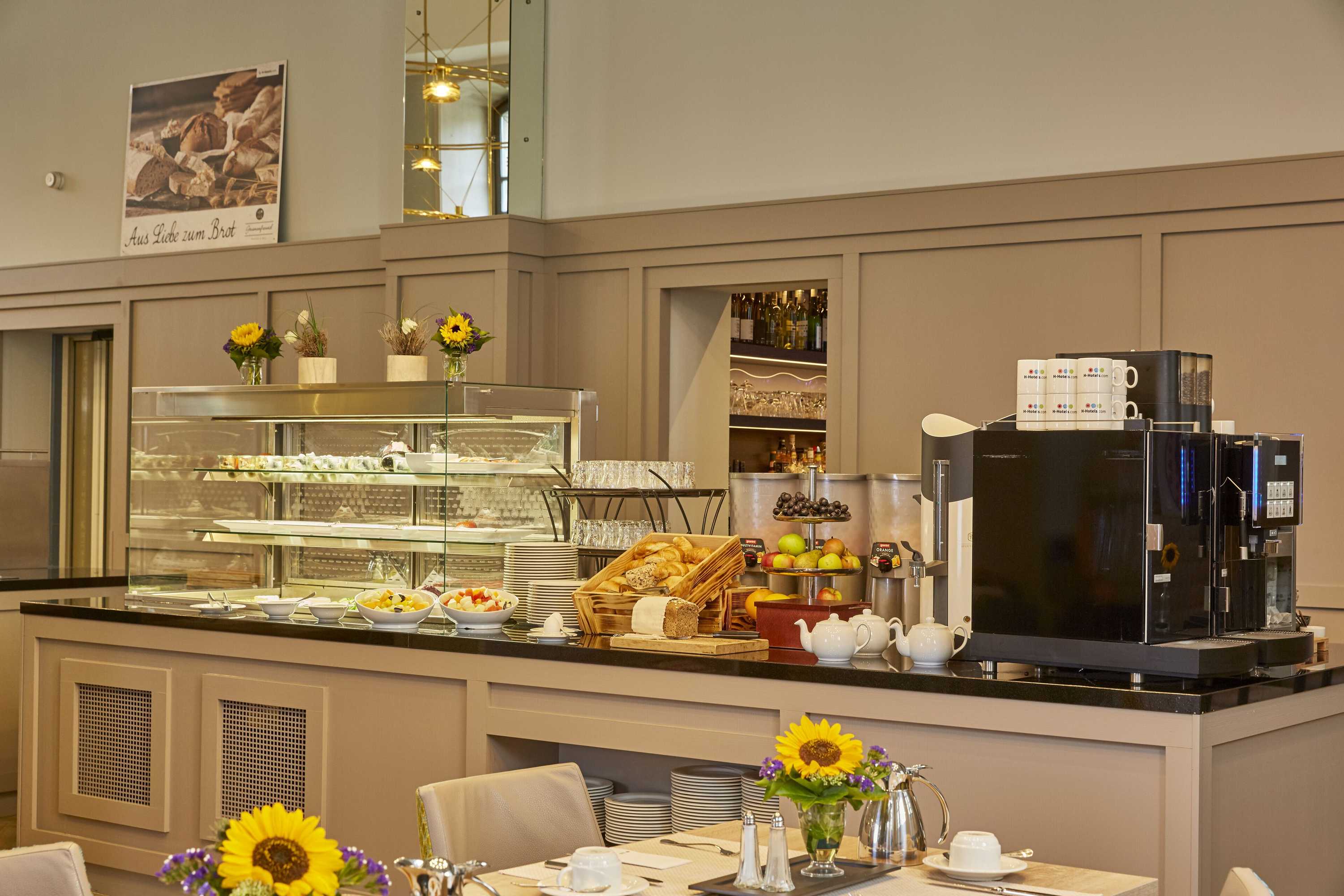 Gift card for H4 Hotel Residenzschloss Bayreuth Gift card for H4 Hotel Residenzschloss Bayreuth