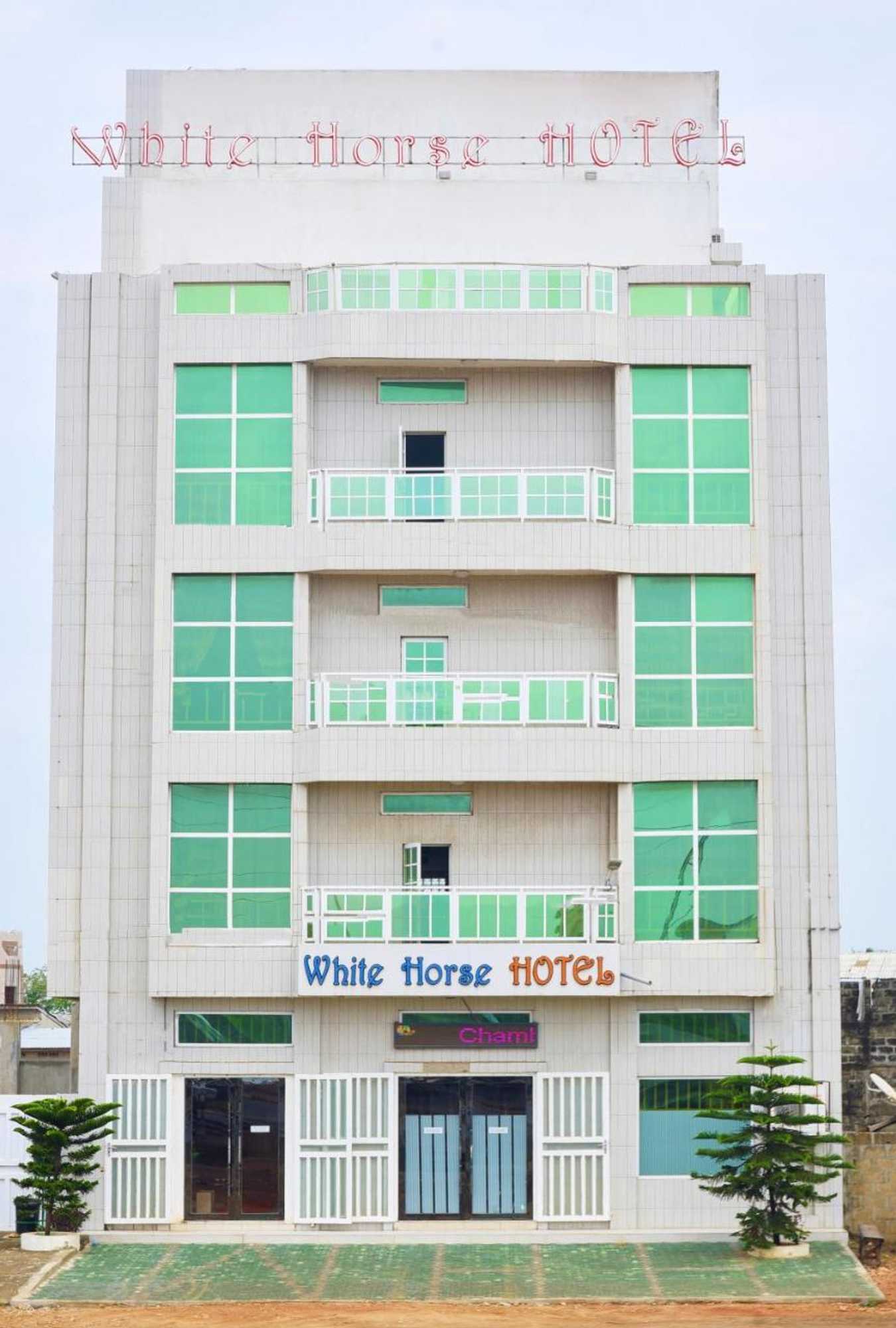Gift card for White Horse Hotel Cotonou