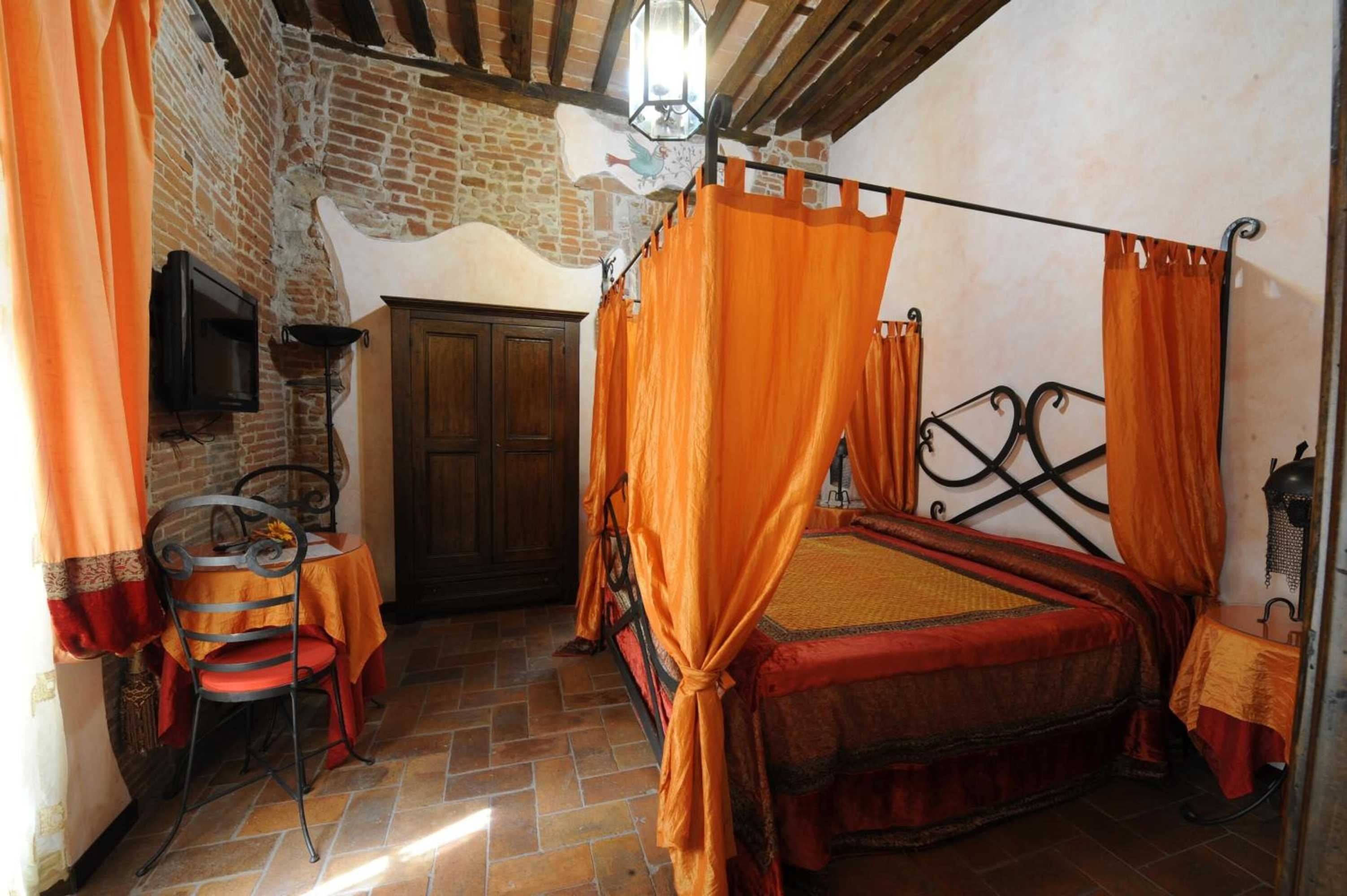 Gift card for Antica Corte Dei Principi Charming Rooms Gift card for Antica Corte Dei Principi Charming Rooms