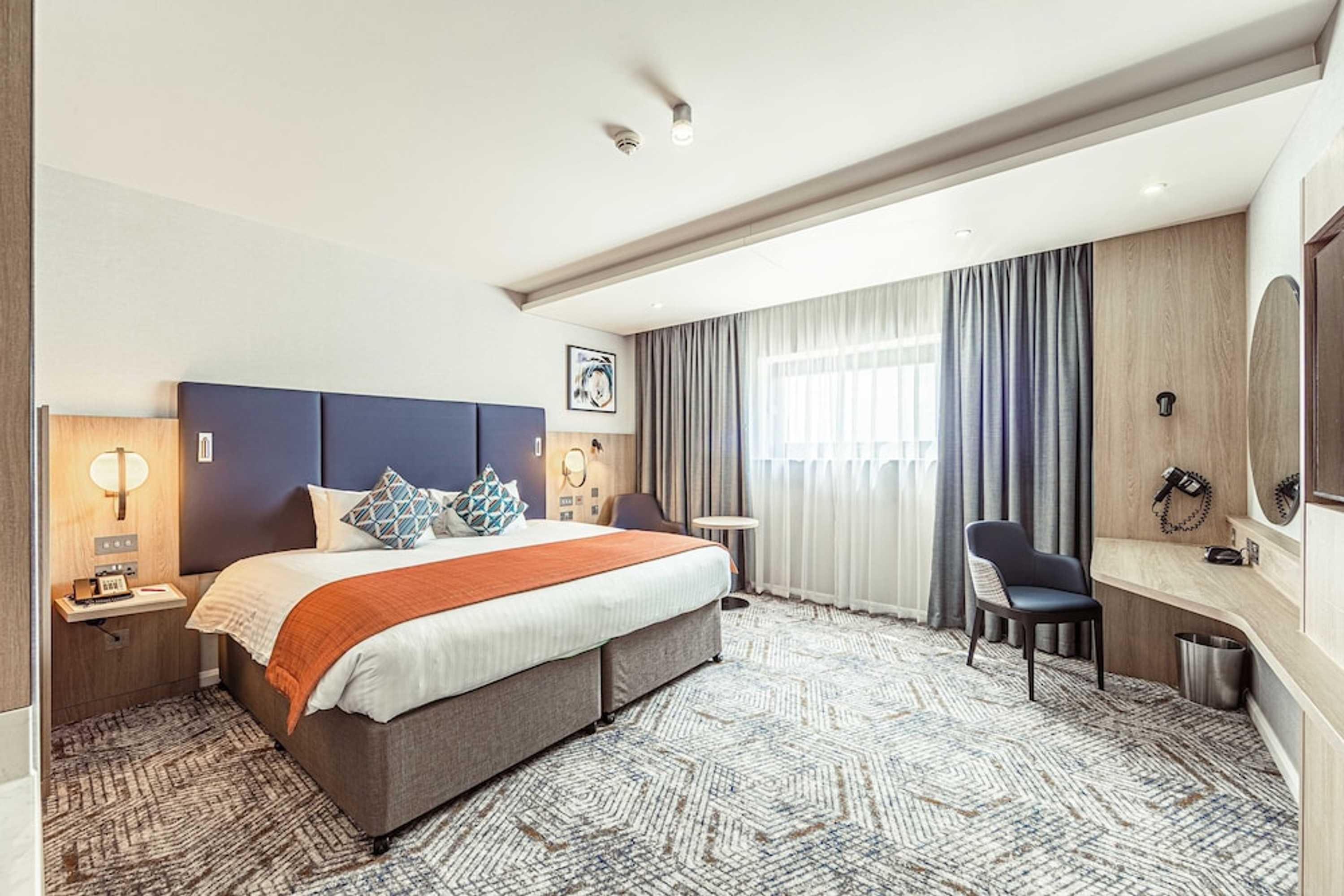 Gift card for Crowne Plaza Reading by Ihg